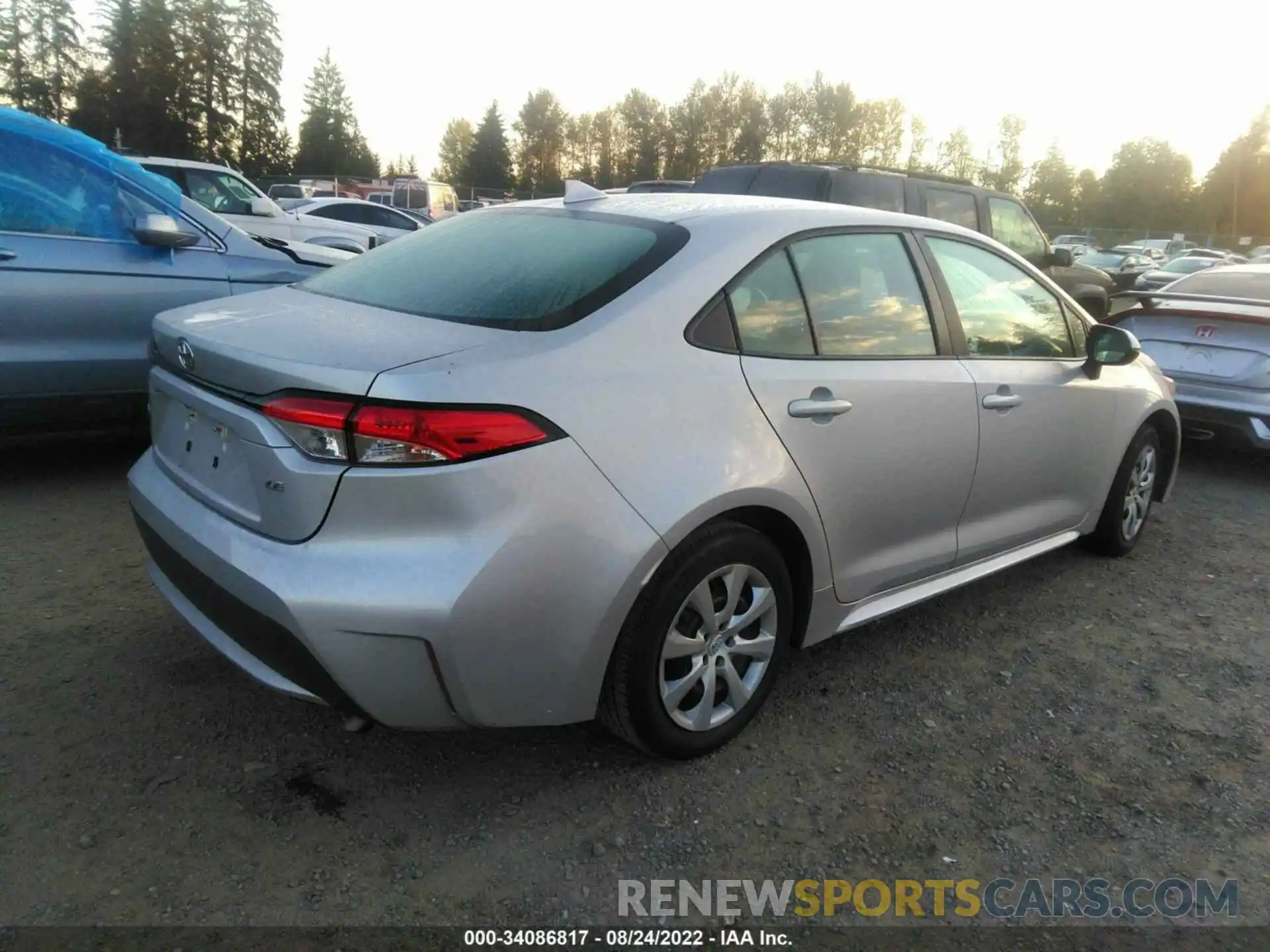 4 Photograph of a damaged car 5YFEPMAE7MP244288 TOYOTA COROLLA 2021