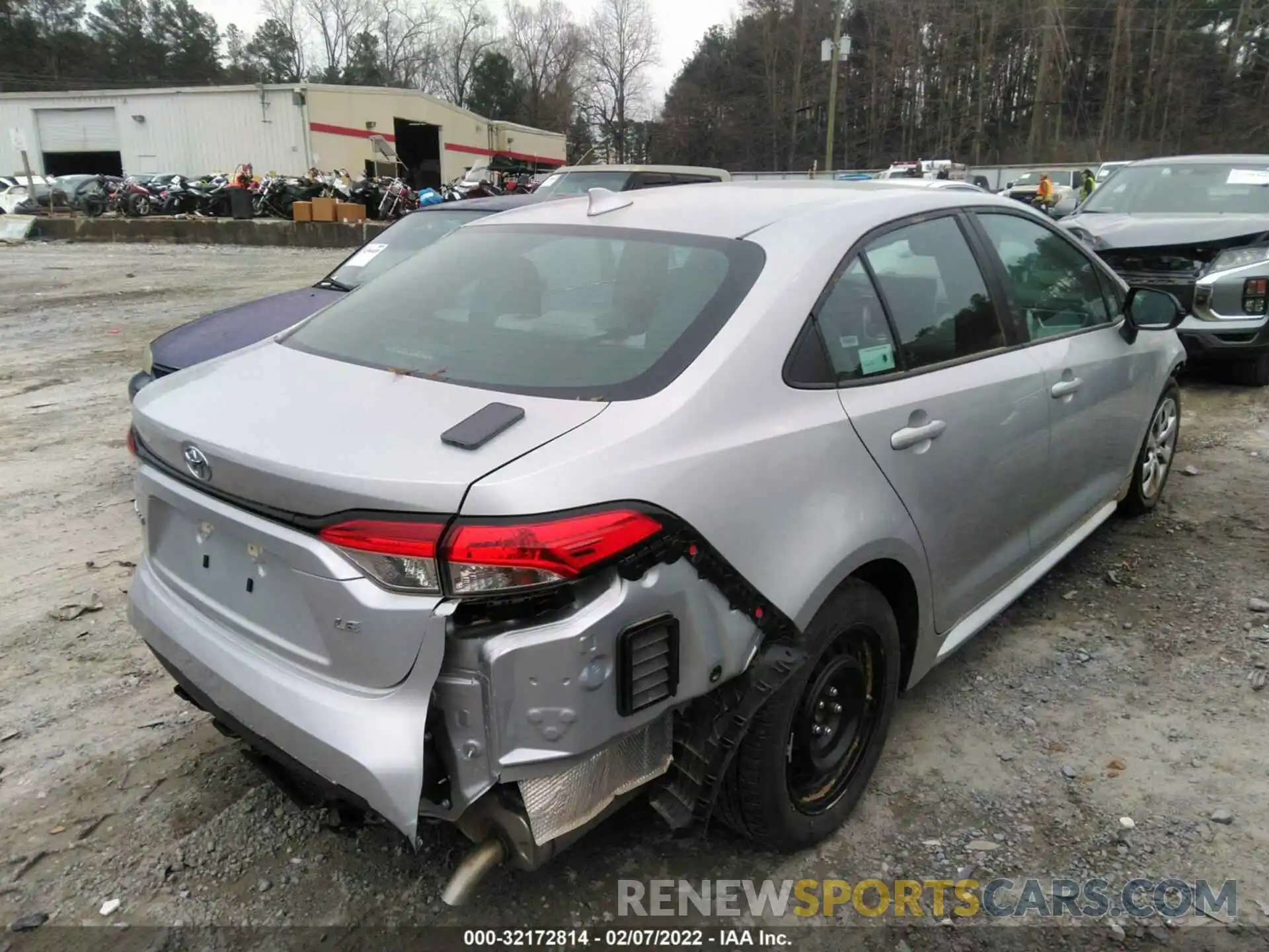 4 Photograph of a damaged car 5YFEPMAE7MP244887 TOYOTA COROLLA 2021