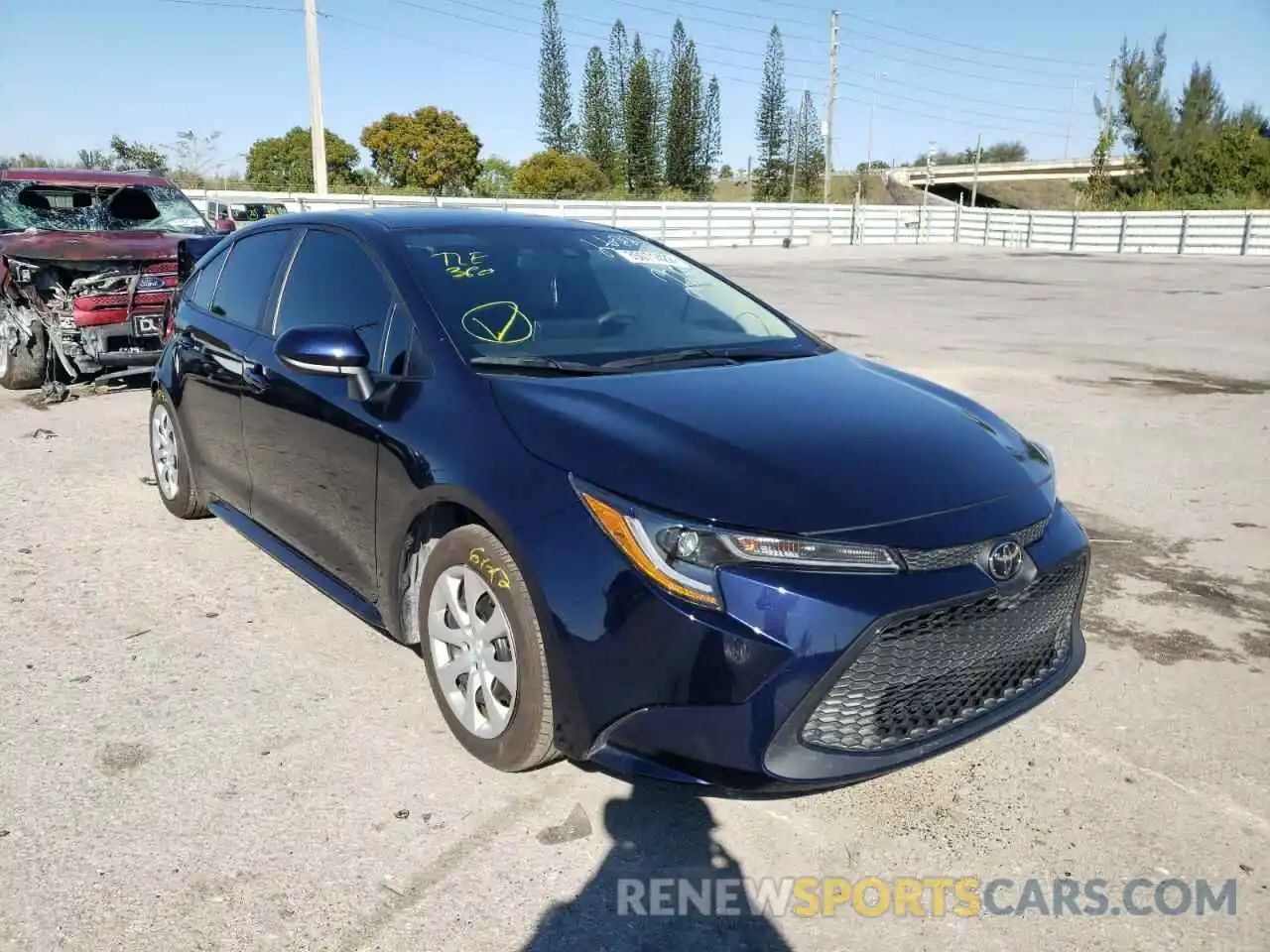 1 Photograph of a damaged car 5YFEPMAE7MP252259 TOYOTA COROLLA 2021