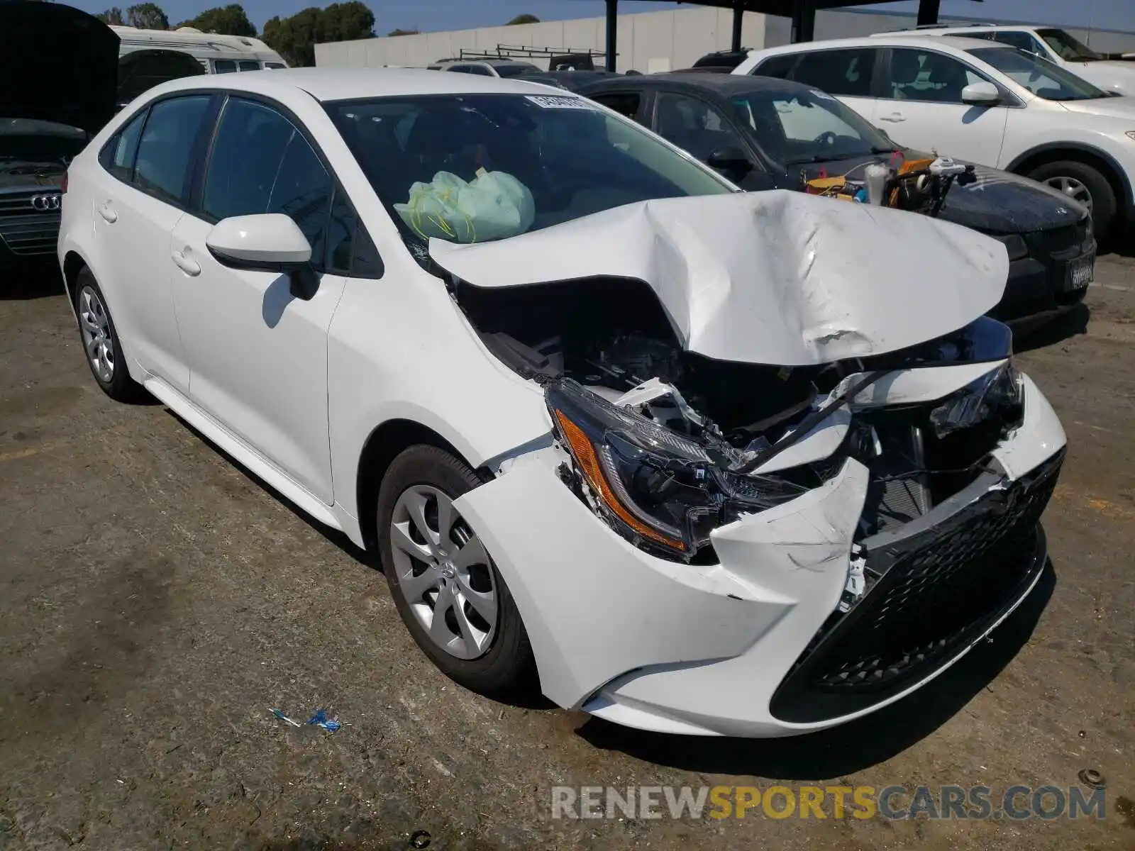 1 Photograph of a damaged car 5YFEPMAE7MP252584 TOYOTA COROLLA 2021