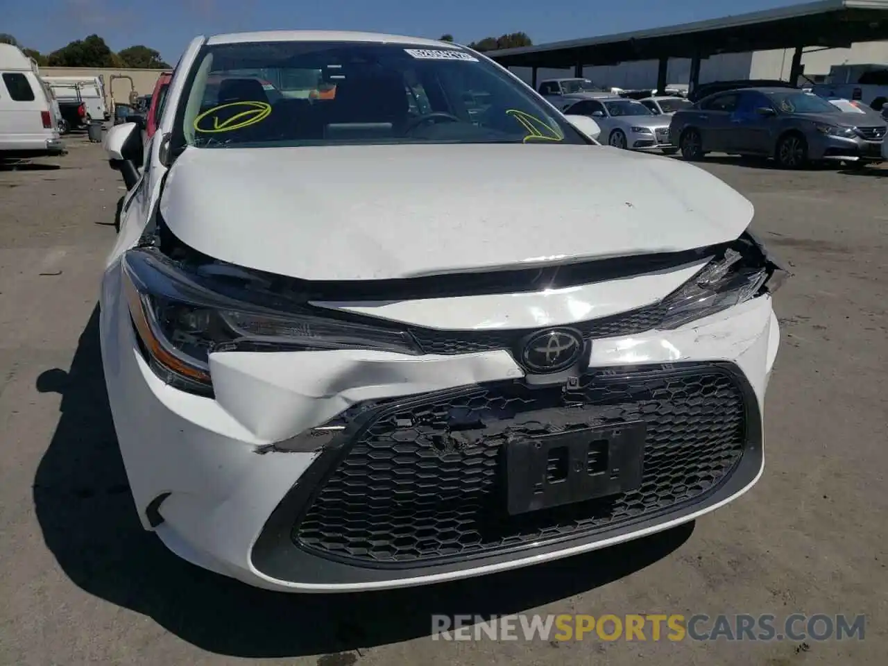 9 Photograph of a damaged car 5YFEPMAE7MP252956 TOYOTA COROLLA 2021