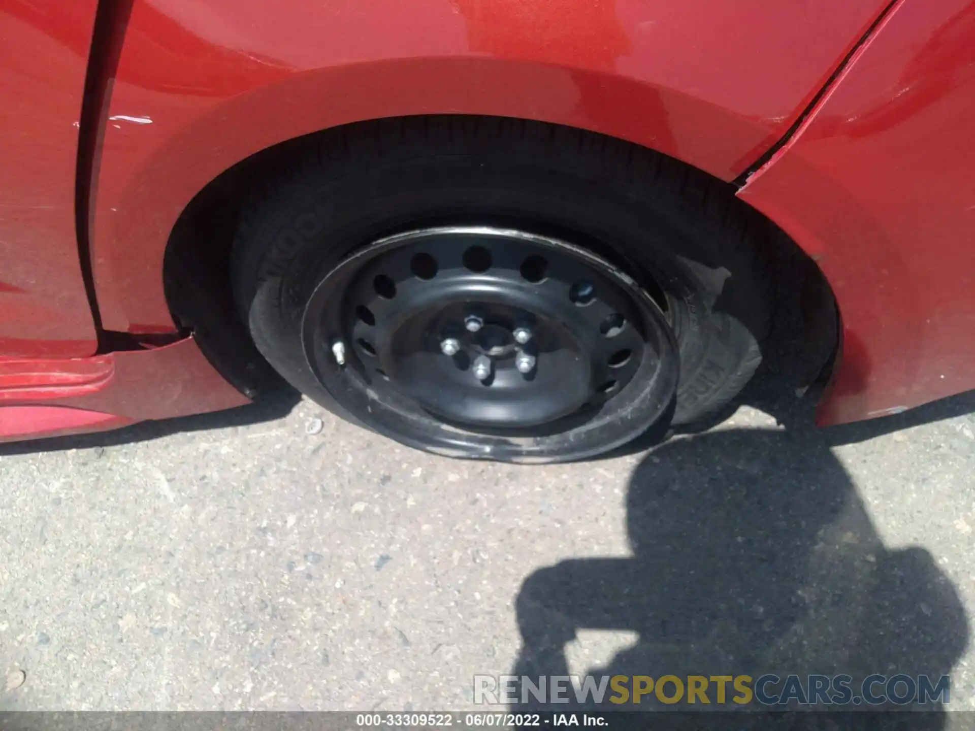 12 Photograph of a damaged car 5YFEPMAE7MP253640 TOYOTA COROLLA 2021