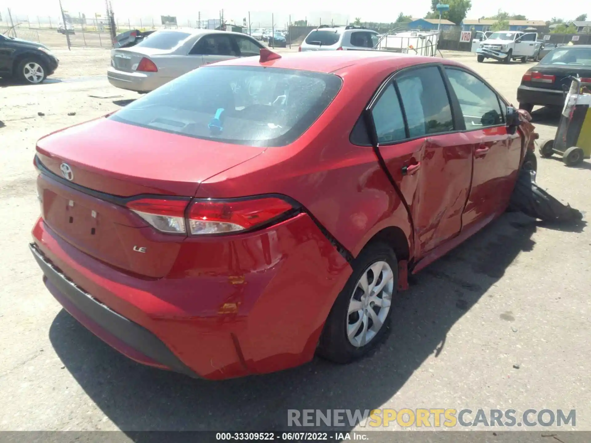 4 Photograph of a damaged car 5YFEPMAE7MP253640 TOYOTA COROLLA 2021