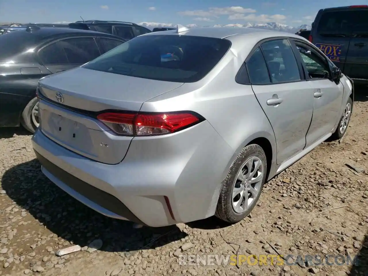 4 Photograph of a damaged car 5YFEPMAE7MP254111 TOYOTA COROLLA 2021