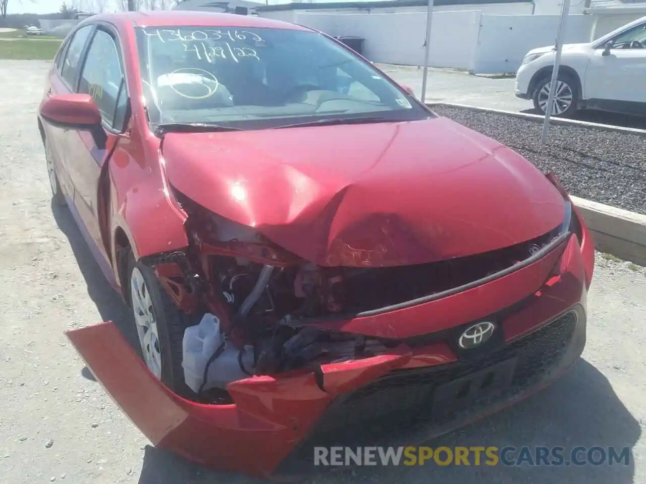 1 Photograph of a damaged car 5YFEPMAE7MP257333 TOYOTA COROLLA 2021