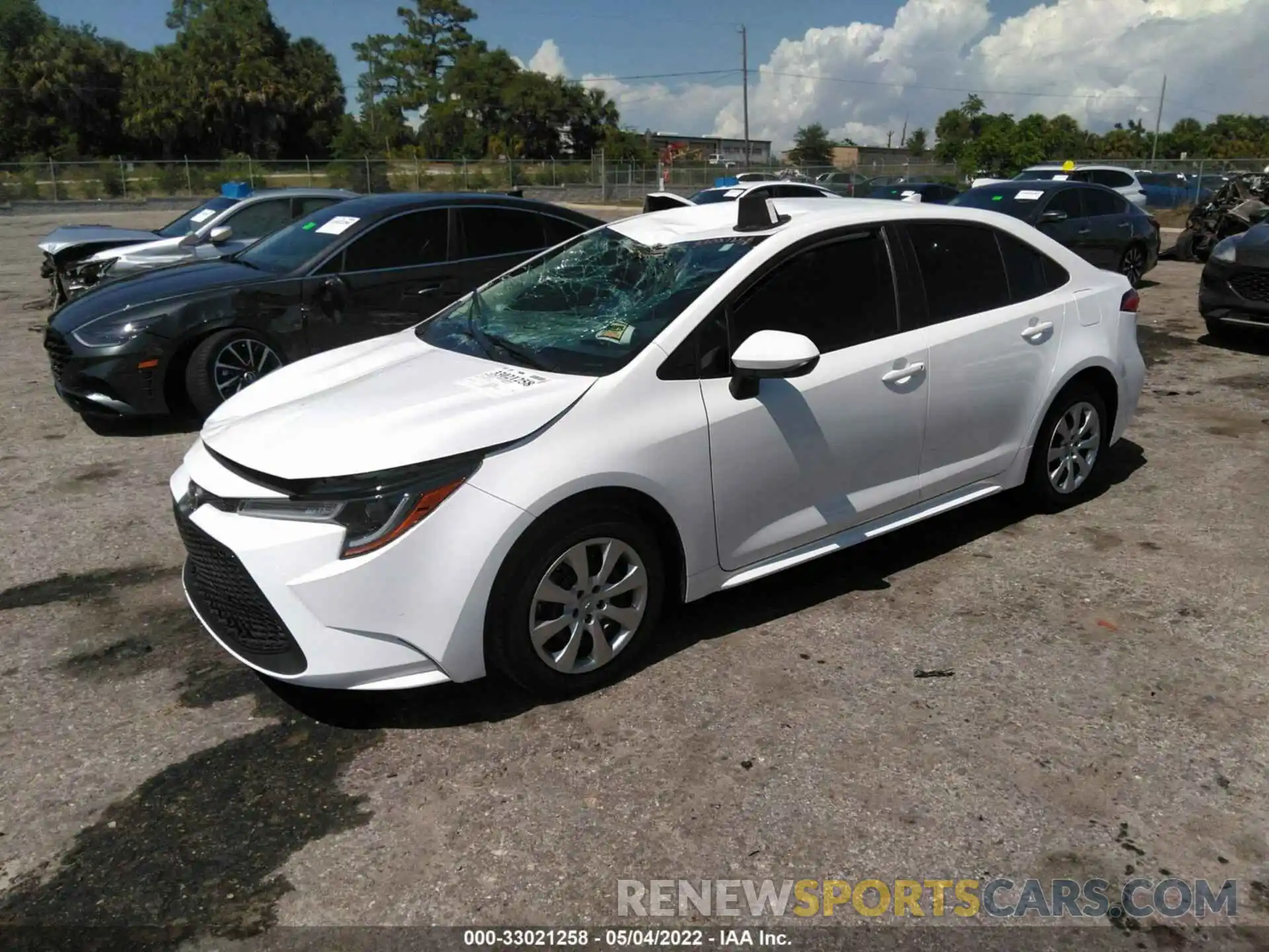 2 Photograph of a damaged car 5YFEPMAE7MP259339 TOYOTA COROLLA 2021