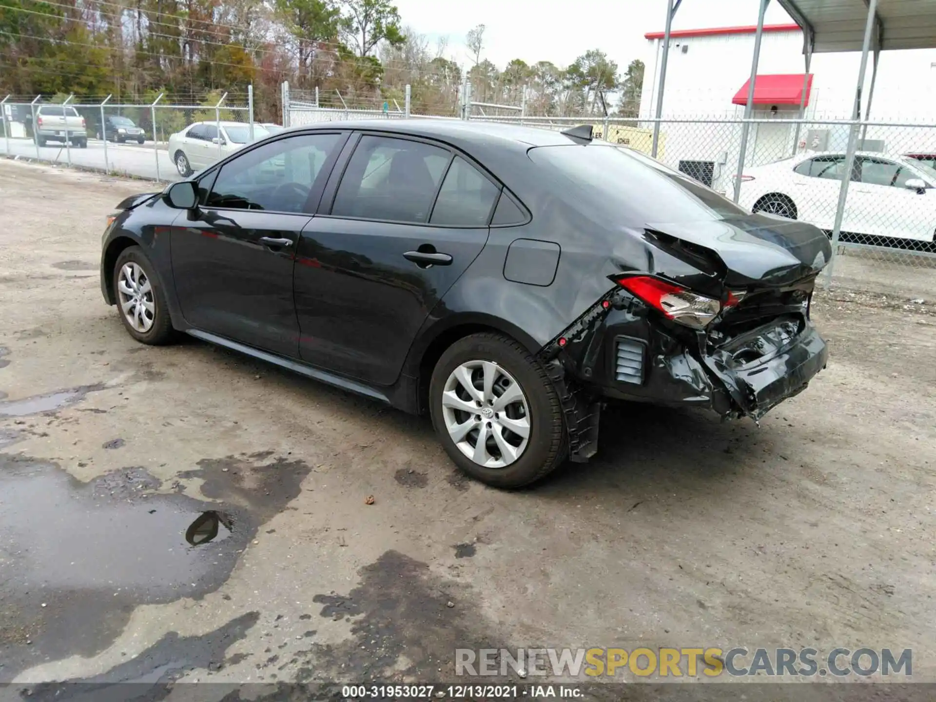 3 Photograph of a damaged car 5YFEPMAE7MP259521 TOYOTA COROLLA 2021