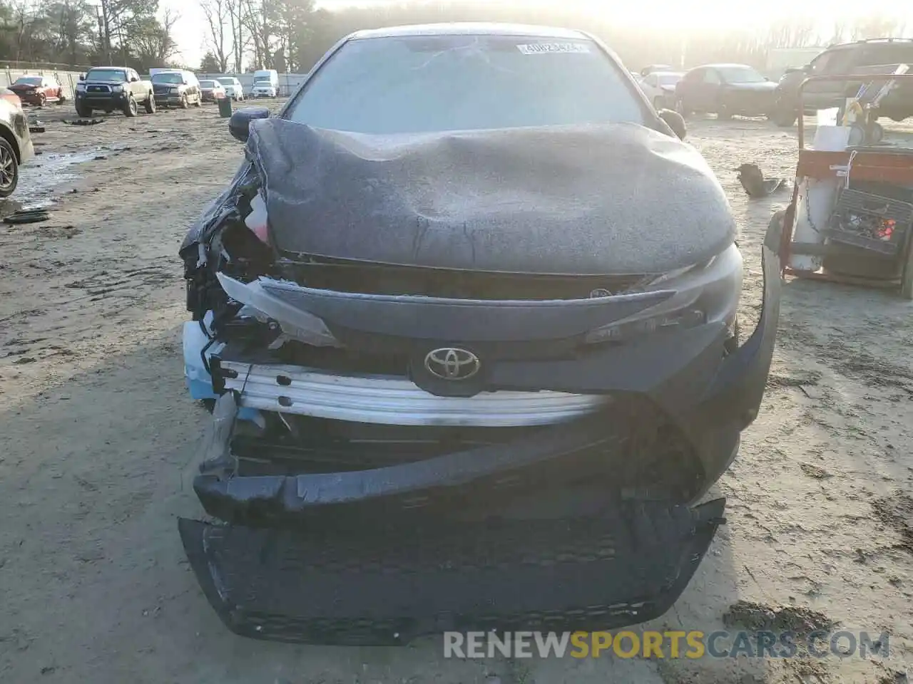 5 Photograph of a damaged car 5YFEPMAE7MP261348 TOYOTA COROLLA 2021