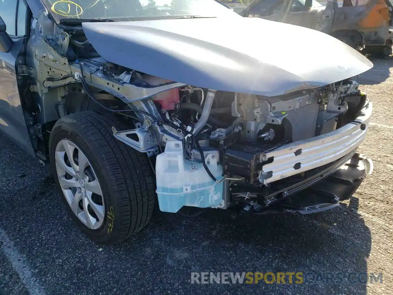 9 Photograph of a damaged car 5YFEPMAE7MP265335 TOYOTA COROLLA 2021