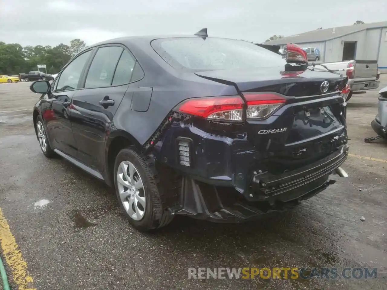 3 Photograph of a damaged car 5YFEPMAE7MP267277 TOYOTA COROLLA 2021