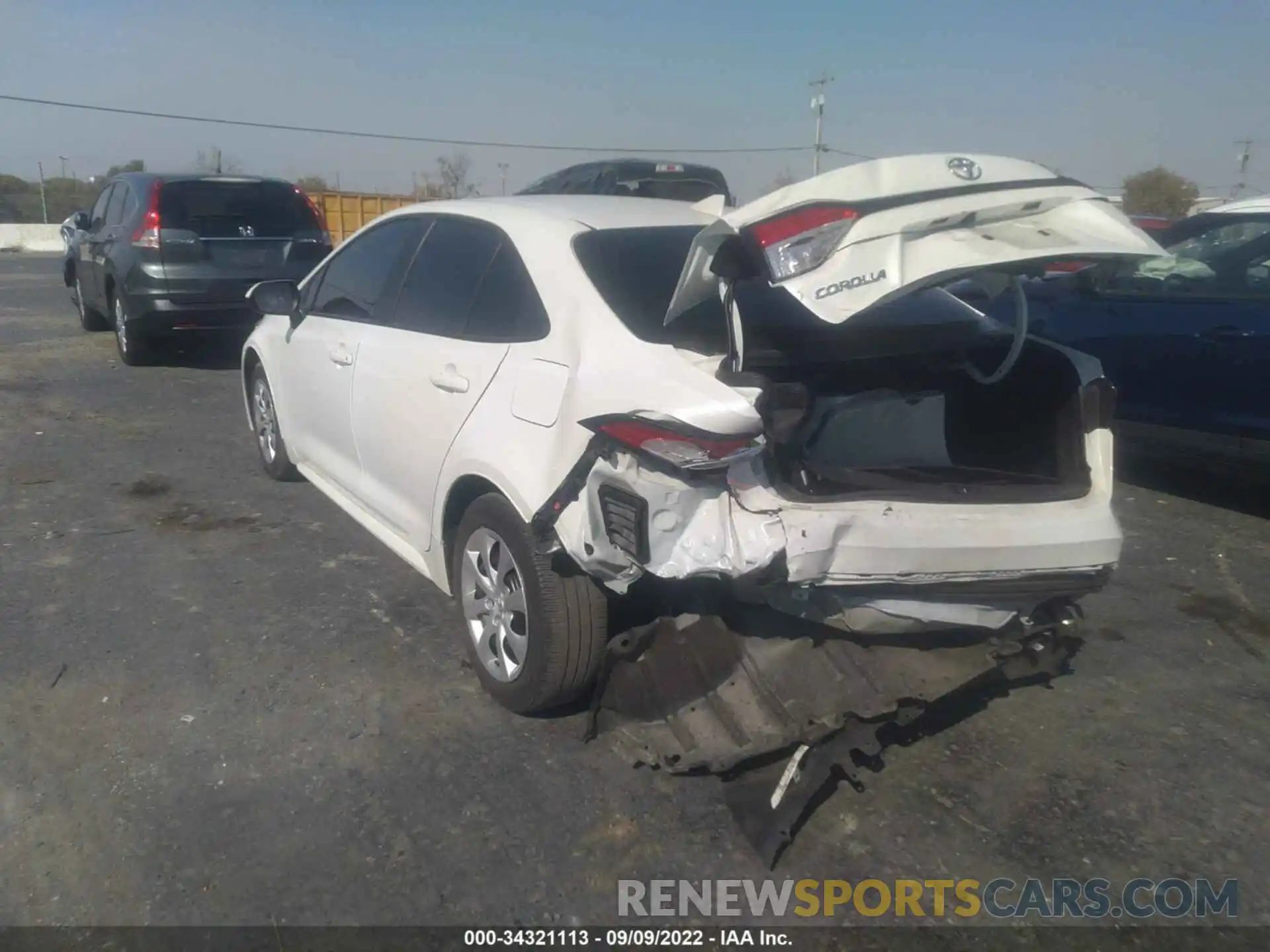 3 Photograph of a damaged car 5YFEPMAE7MP267313 TOYOTA COROLLA 2021