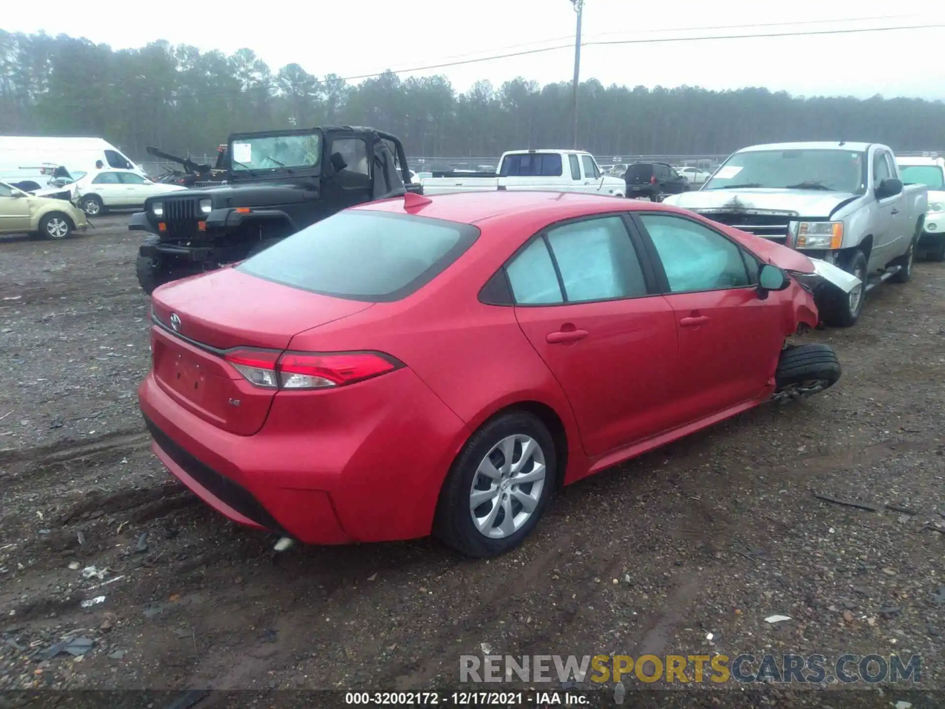 4 Photograph of a damaged car 5YFEPMAE7MP270082 TOYOTA COROLLA 2021