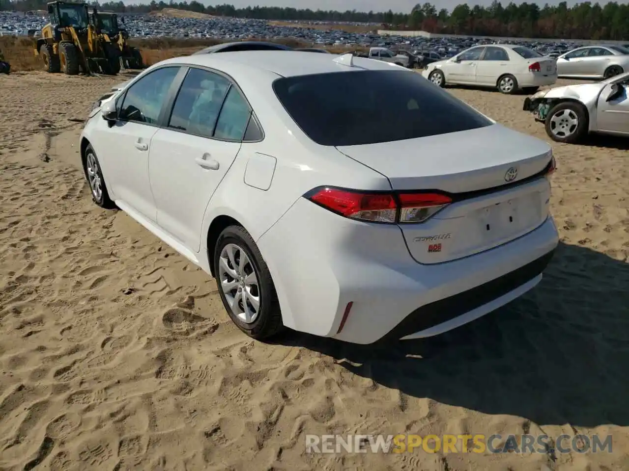 3 Photograph of a damaged car 5YFEPMAE7MP270731 TOYOTA COROLLA 2021