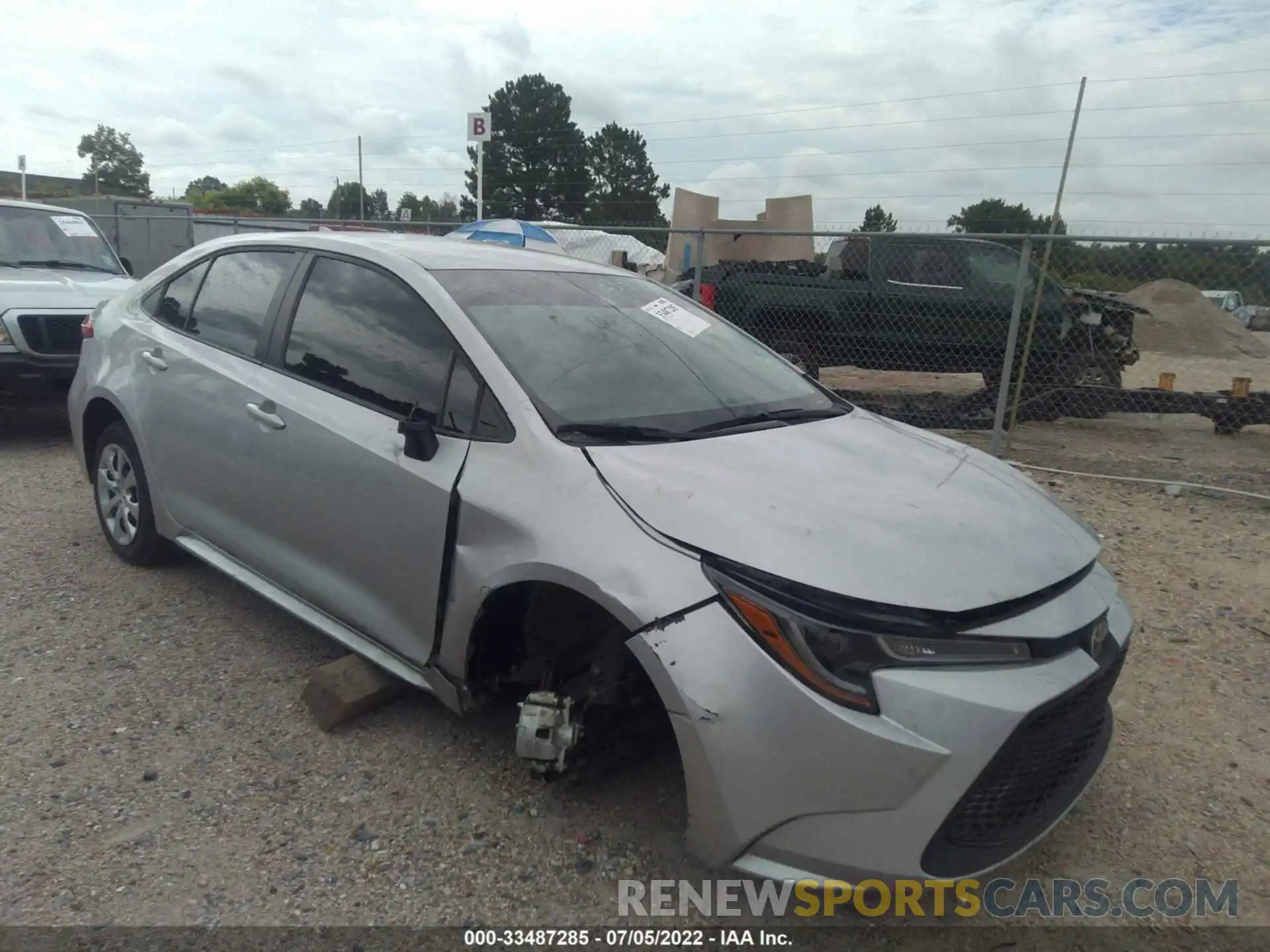 1 Photograph of a damaged car 5YFEPMAE8MP147889 TOYOTA COROLLA 2021