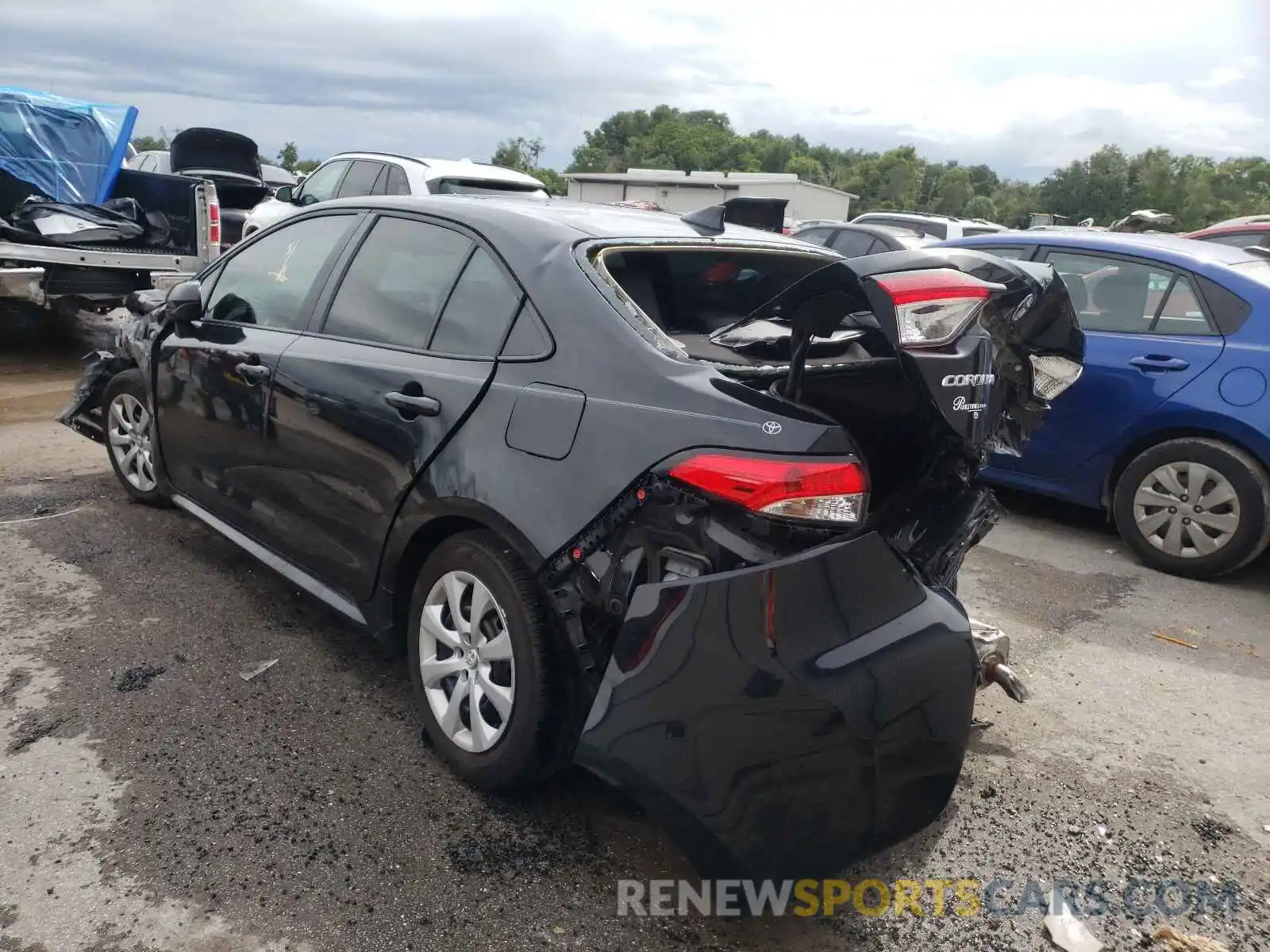 3 Photograph of a damaged car 5YFEPMAE8MP150677 TOYOTA COROLLA 2021