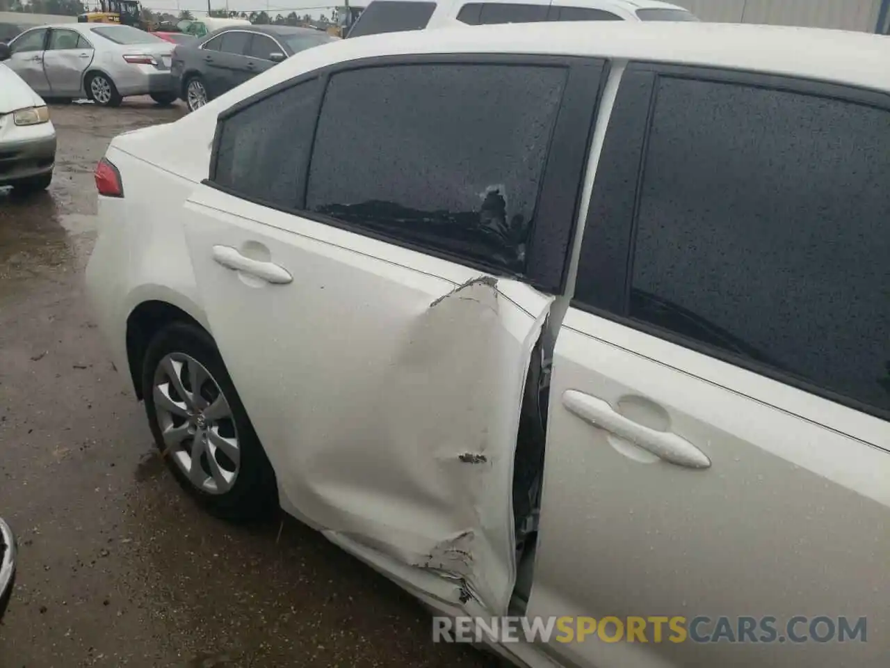 9 Photograph of a damaged car 5YFEPMAE8MP151800 TOYOTA COROLLA 2021