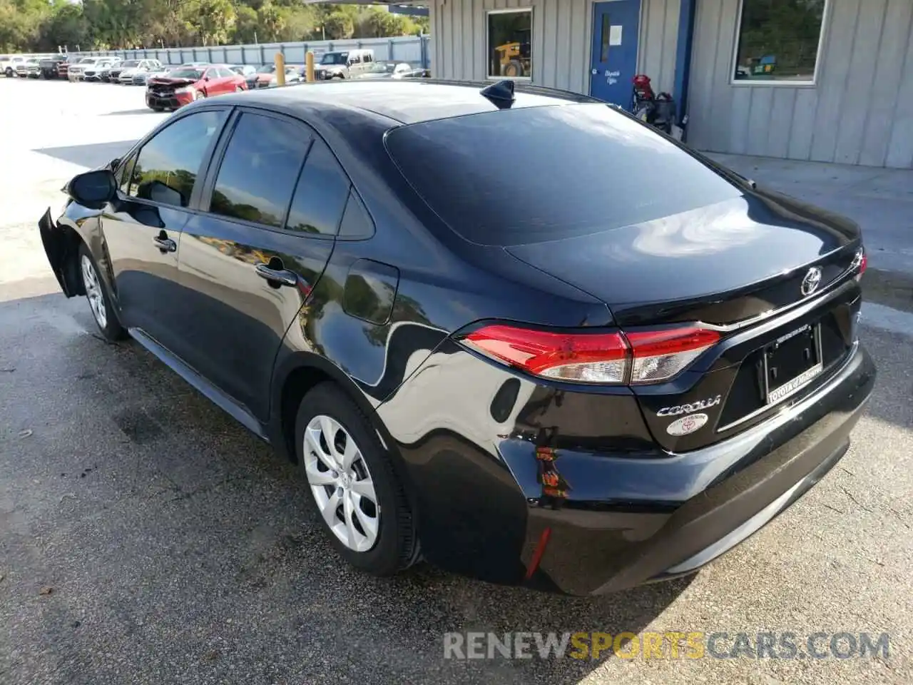 3 Photograph of a damaged car 5YFEPMAE8MP153837 TOYOTA COROLLA 2021