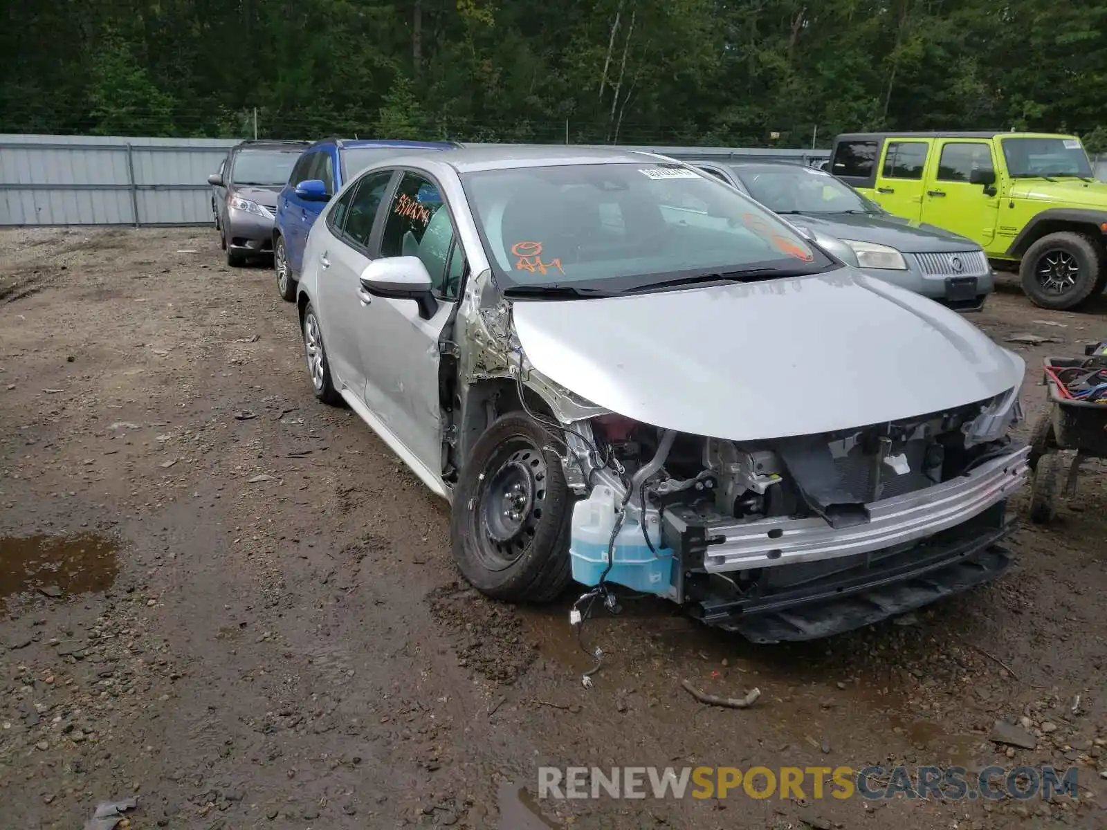 1 Photograph of a damaged car 5YFEPMAE8MP156432 TOYOTA COROLLA 2021