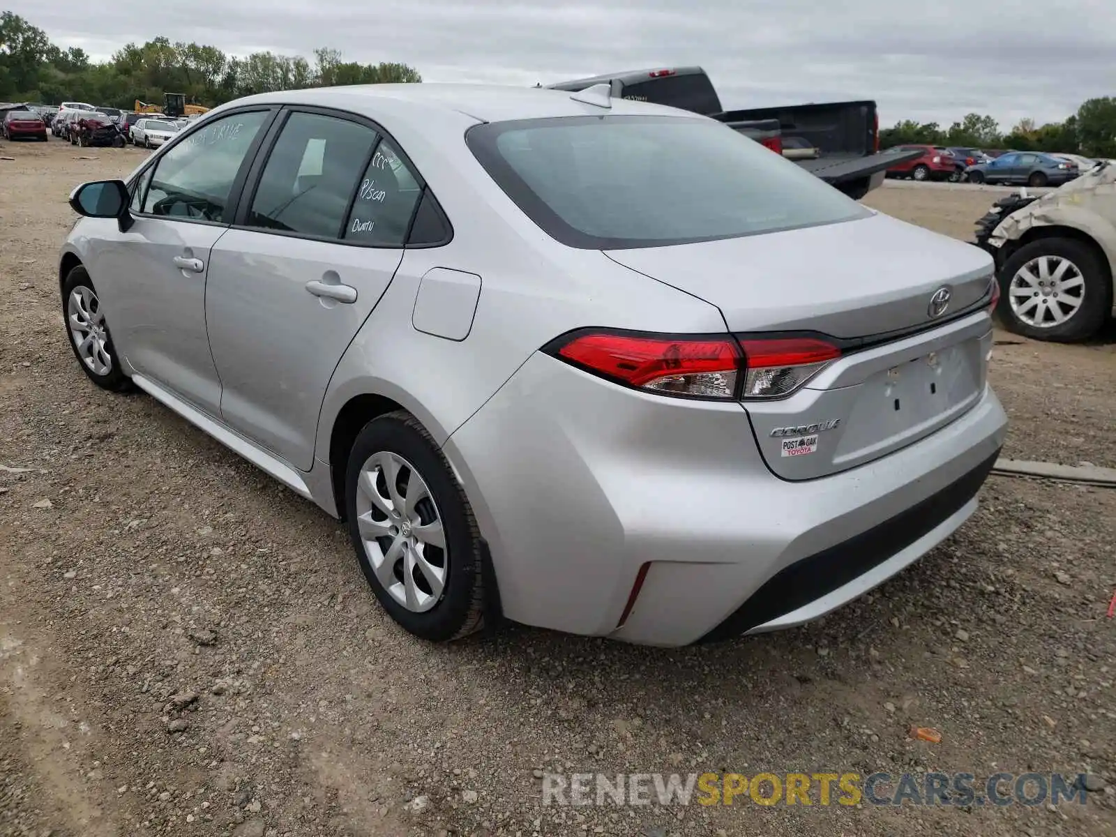 3 Photograph of a damaged car 5YFEPMAE8MP156611 TOYOTA COROLLA 2021