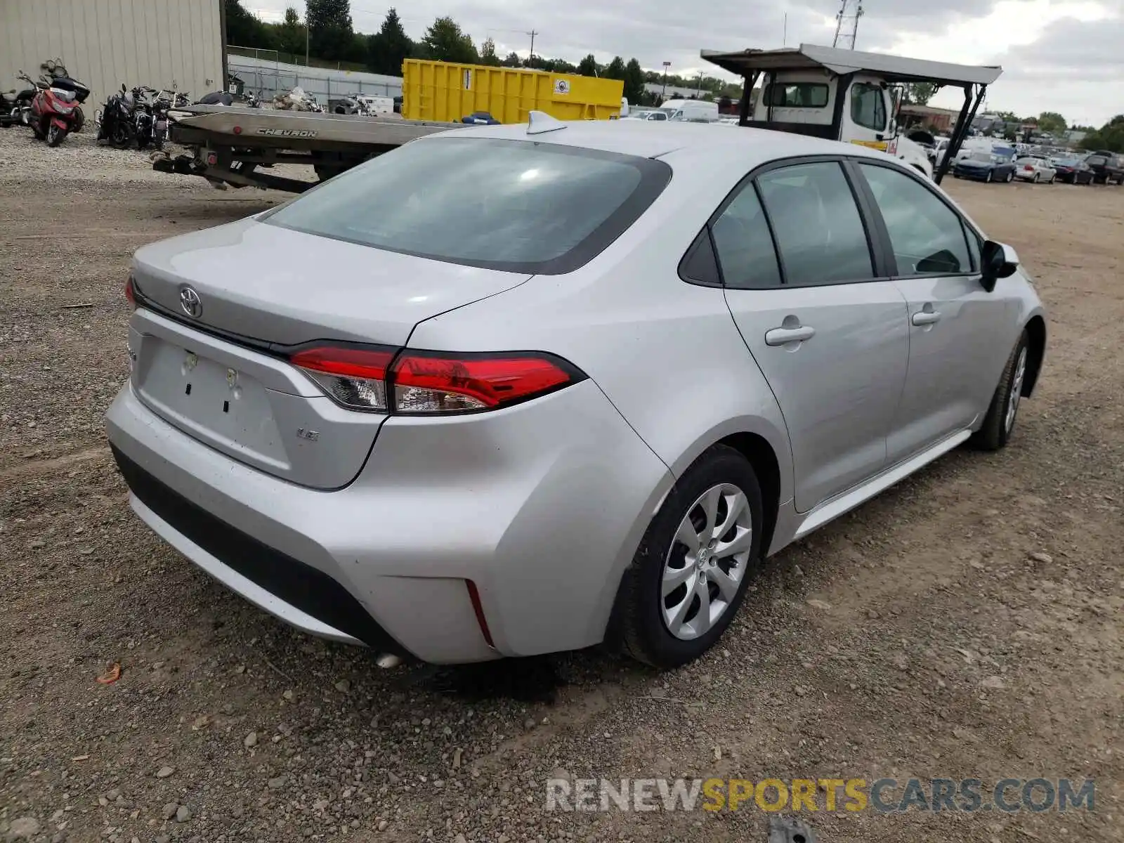 4 Photograph of a damaged car 5YFEPMAE8MP156611 TOYOTA COROLLA 2021