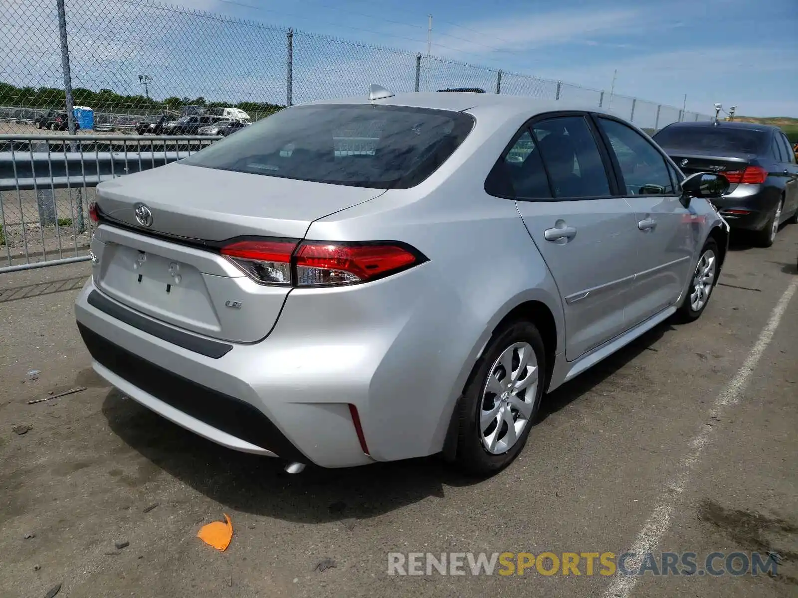 4 Photograph of a damaged car 5YFEPMAE8MP157726 TOYOTA COROLLA 2021