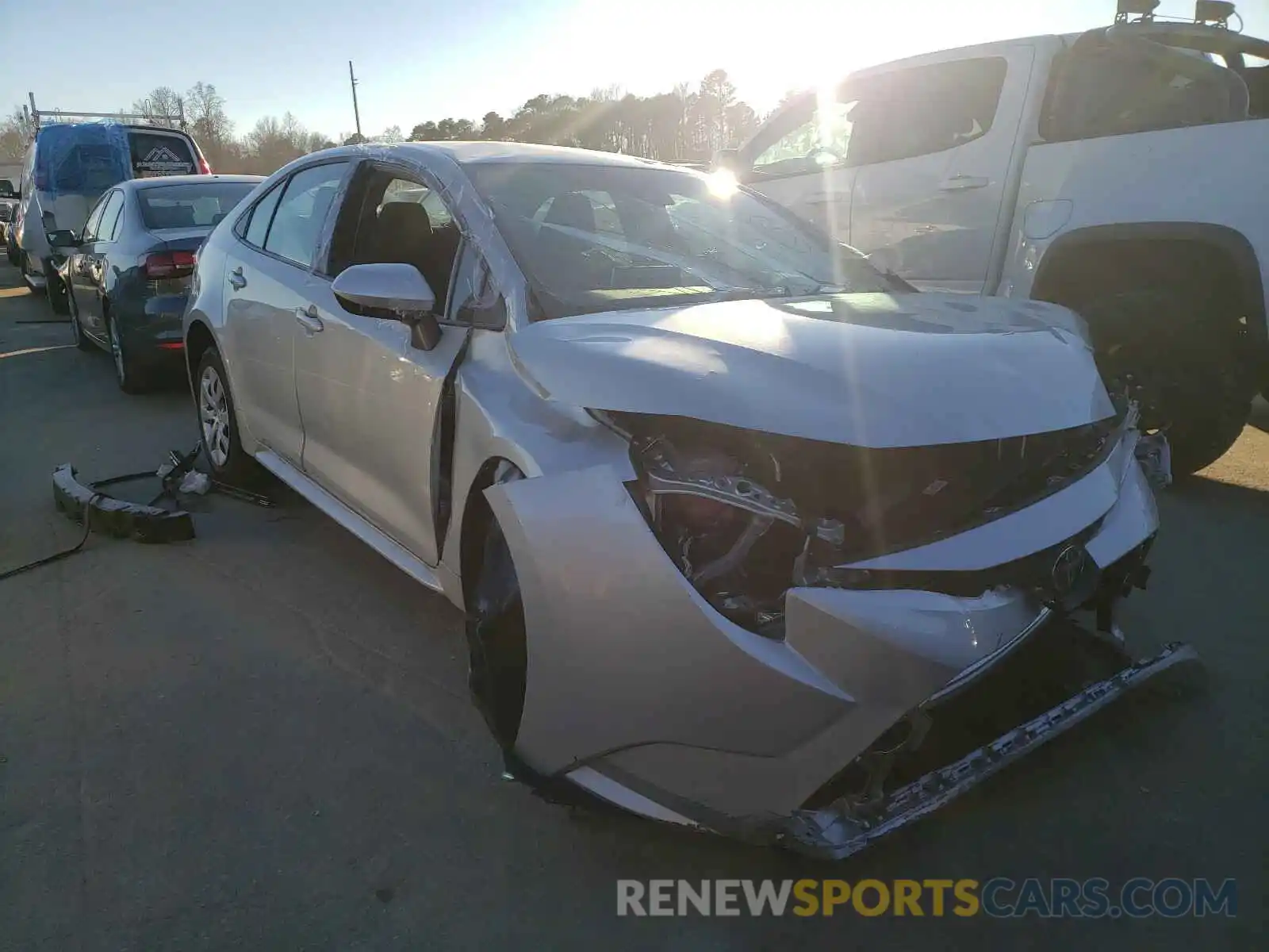 1 Photograph of a damaged car 5YFEPMAE8MP158486 TOYOTA COROLLA 2021