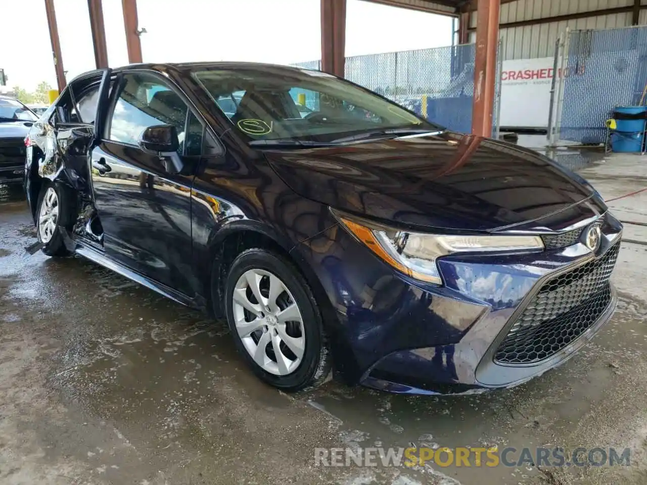 1 Photograph of a damaged car 5YFEPMAE8MP161968 TOYOTA COROLLA 2021