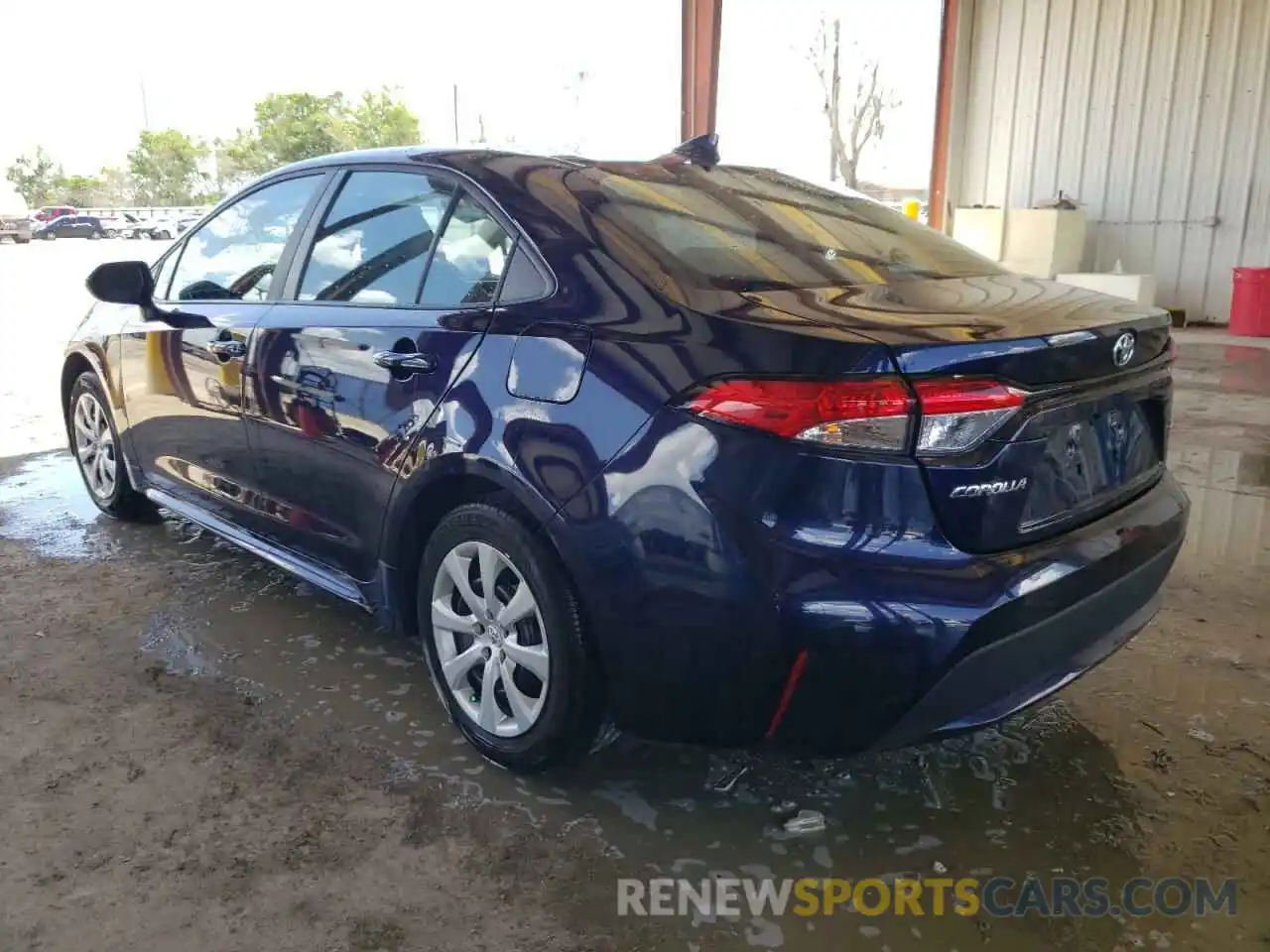 3 Photograph of a damaged car 5YFEPMAE8MP161968 TOYOTA COROLLA 2021