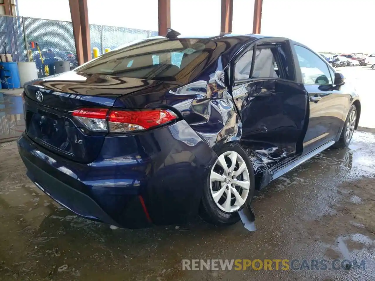 4 Photograph of a damaged car 5YFEPMAE8MP161968 TOYOTA COROLLA 2021