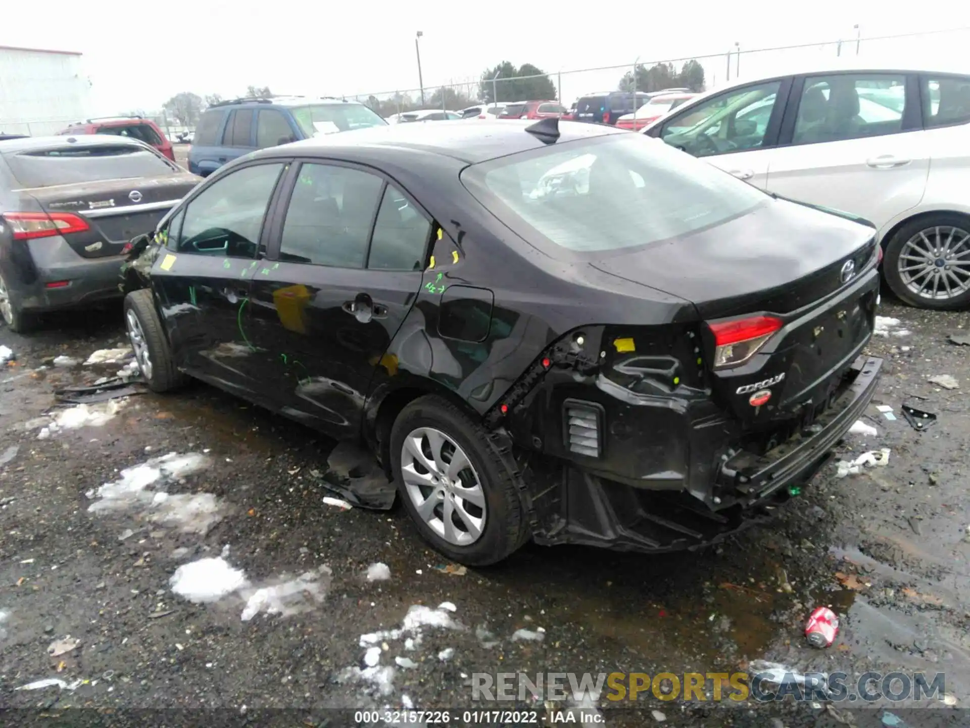 3 Photograph of a damaged car 5YFEPMAE8MP163039 TOYOTA COROLLA 2021