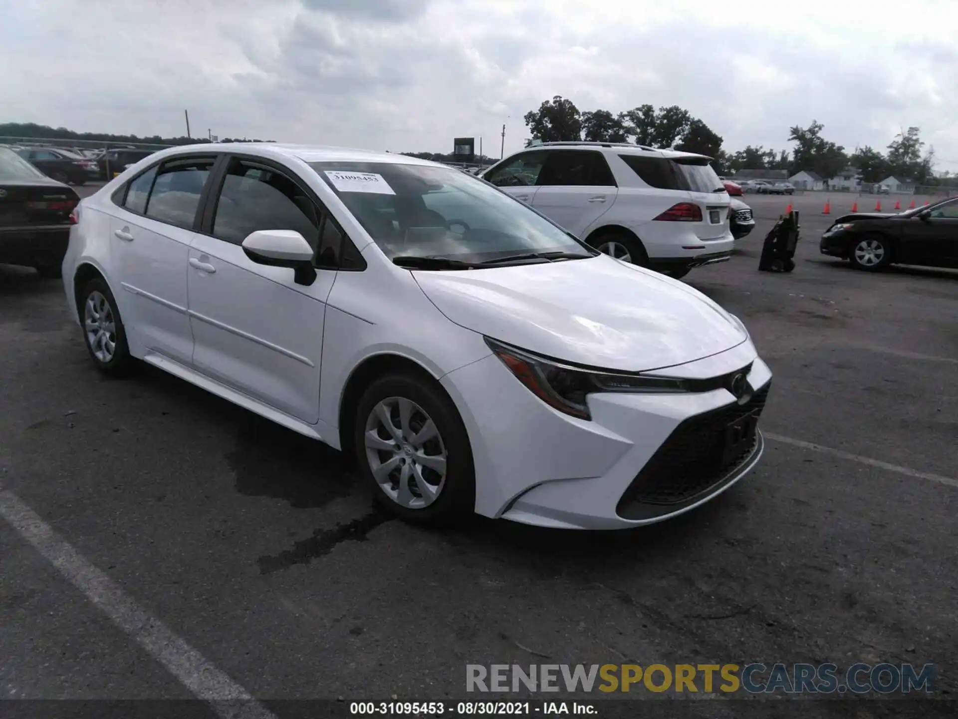 1 Photograph of a damaged car 5YFEPMAE8MP164854 TOYOTA COROLLA 2021