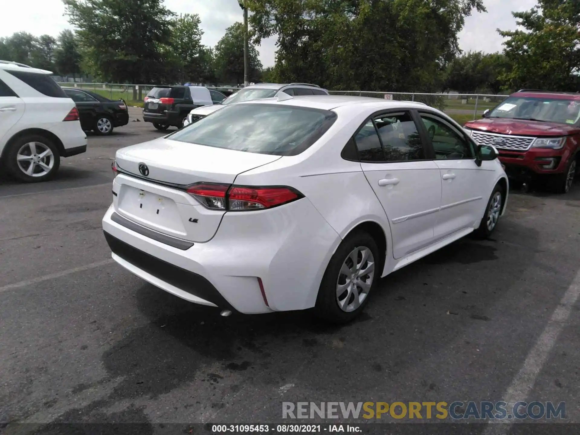 4 Photograph of a damaged car 5YFEPMAE8MP164854 TOYOTA COROLLA 2021