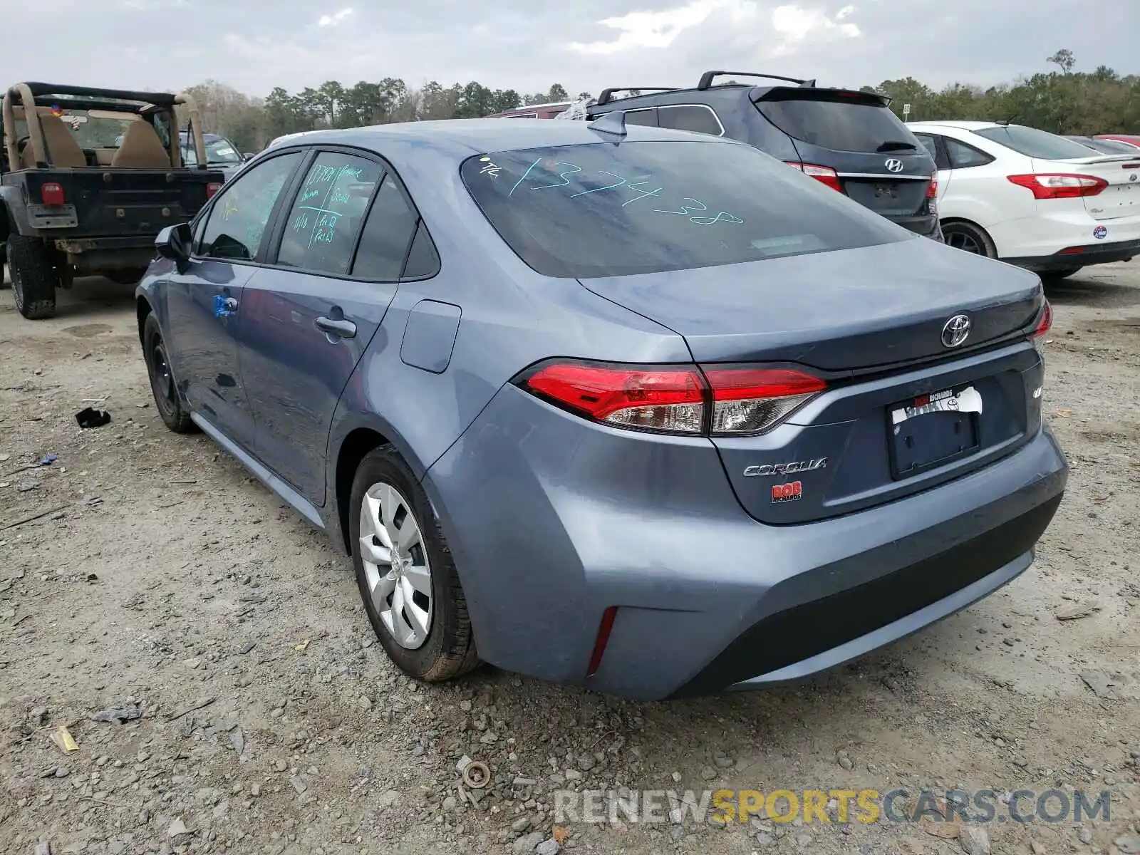 3 Photograph of a damaged car 5YFEPMAE8MP165017 TOYOTA COROLLA 2021