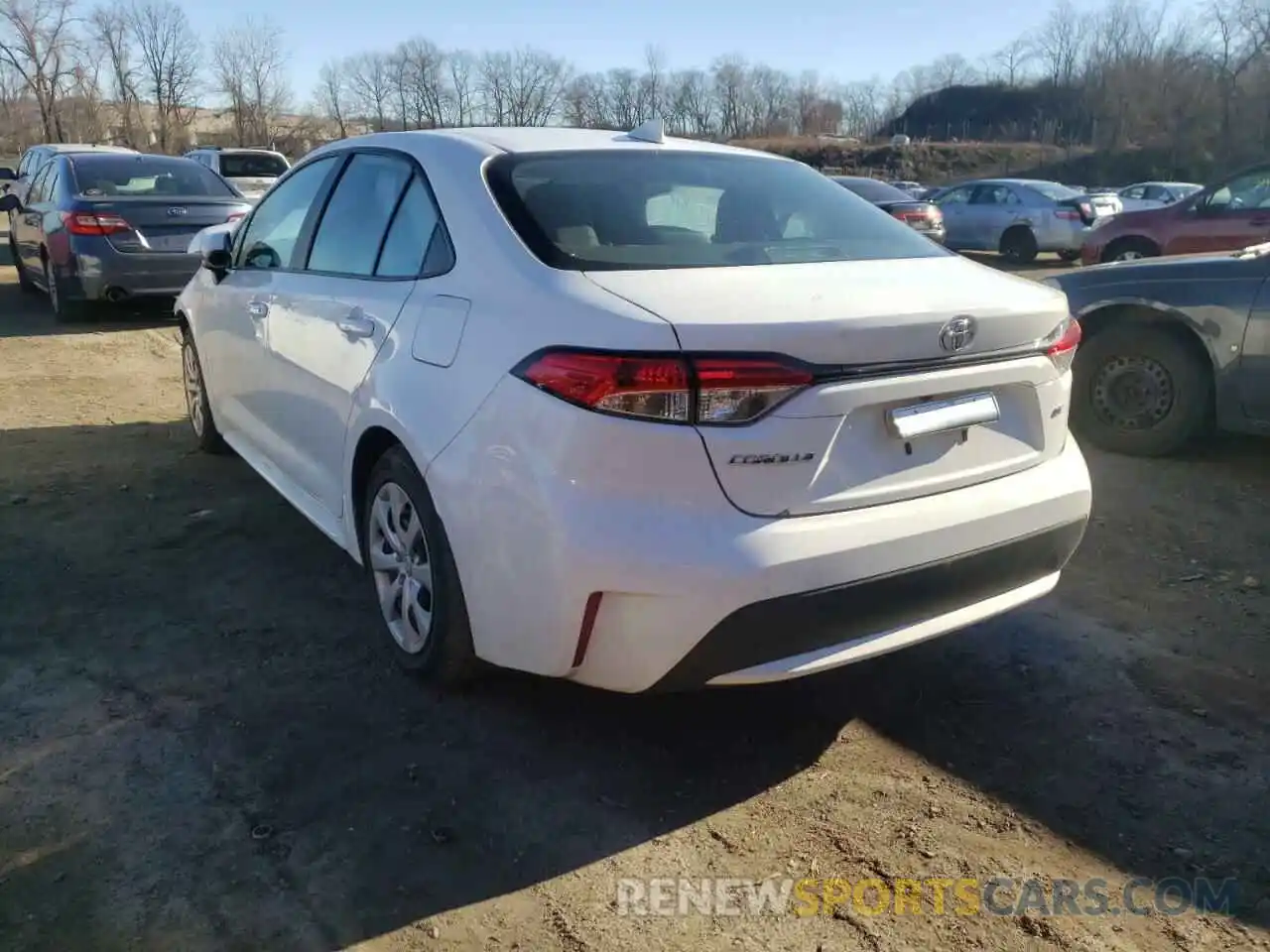 3 Photograph of a damaged car 5YFEPMAE8MP165566 TOYOTA COROLLA 2021