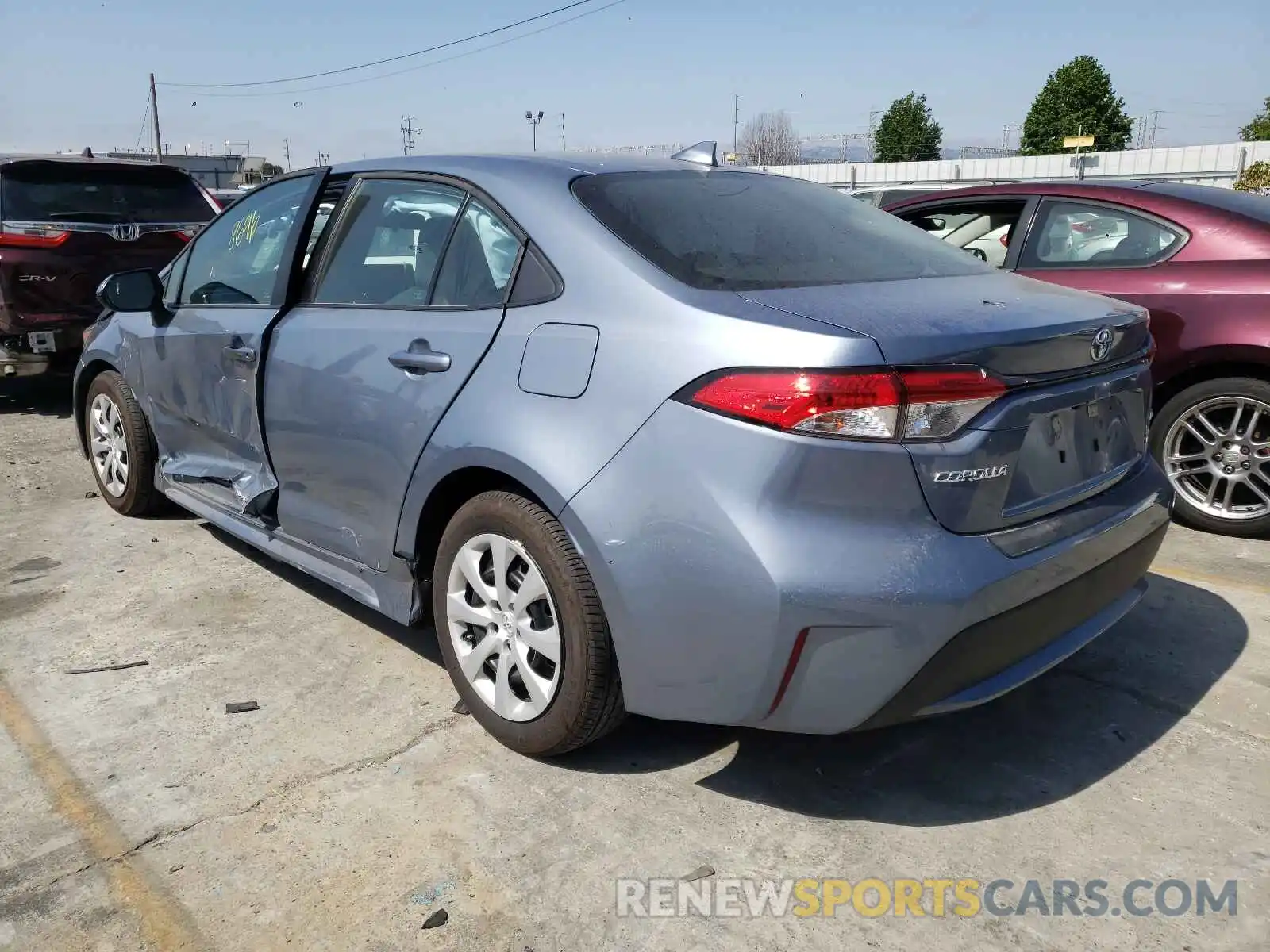 3 Photograph of a damaged car 5YFEPMAE8MP165678 TOYOTA COROLLA 2021