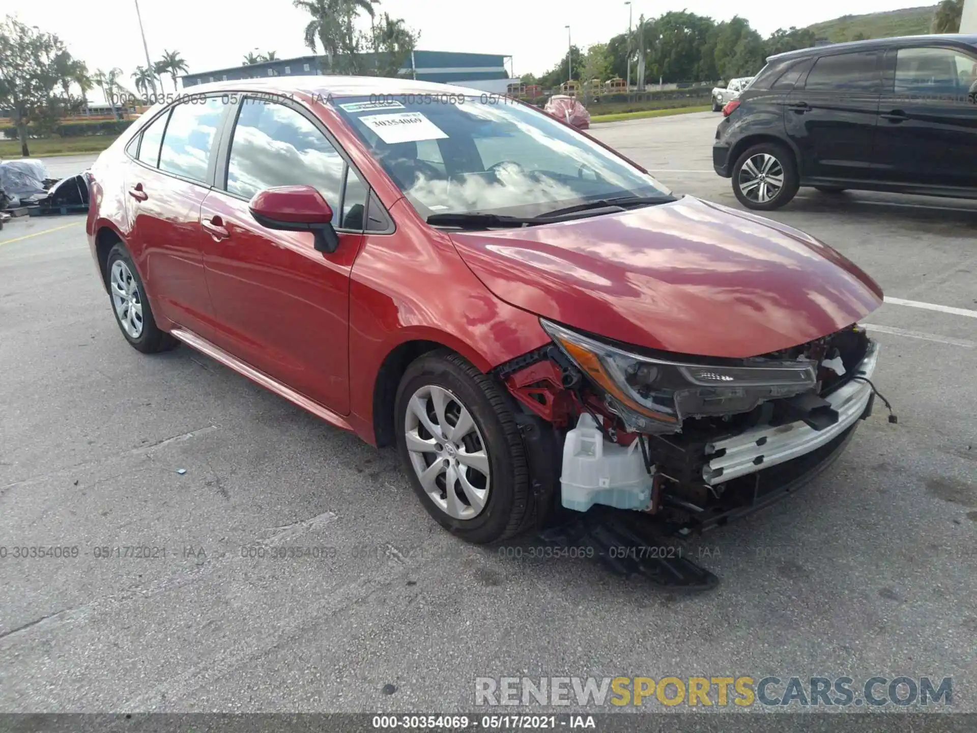 1 Photograph of a damaged car 5YFEPMAE8MP166068 TOYOTA COROLLA 2021