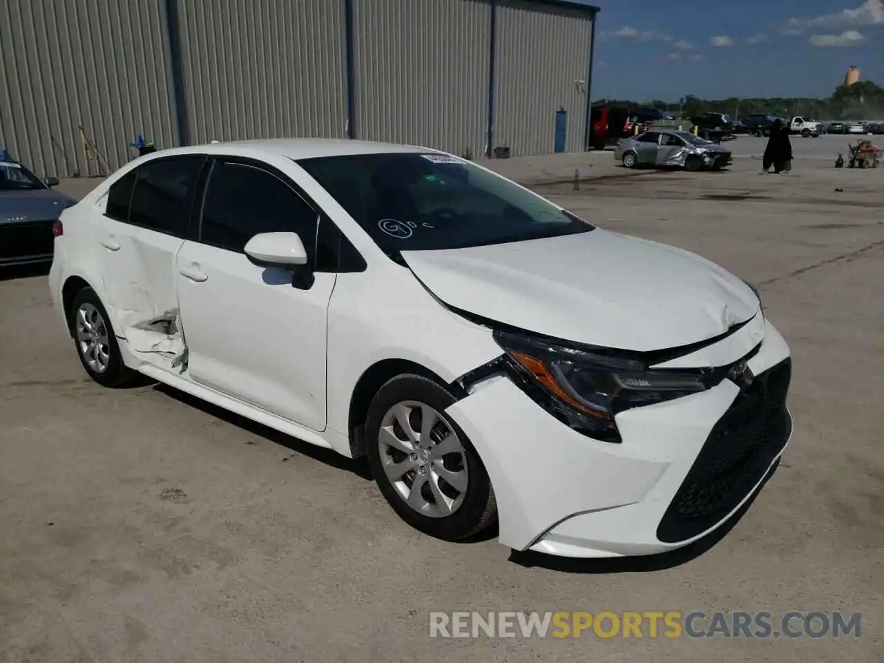 1 Photograph of a damaged car 5YFEPMAE8MP166510 TOYOTA COROLLA 2021