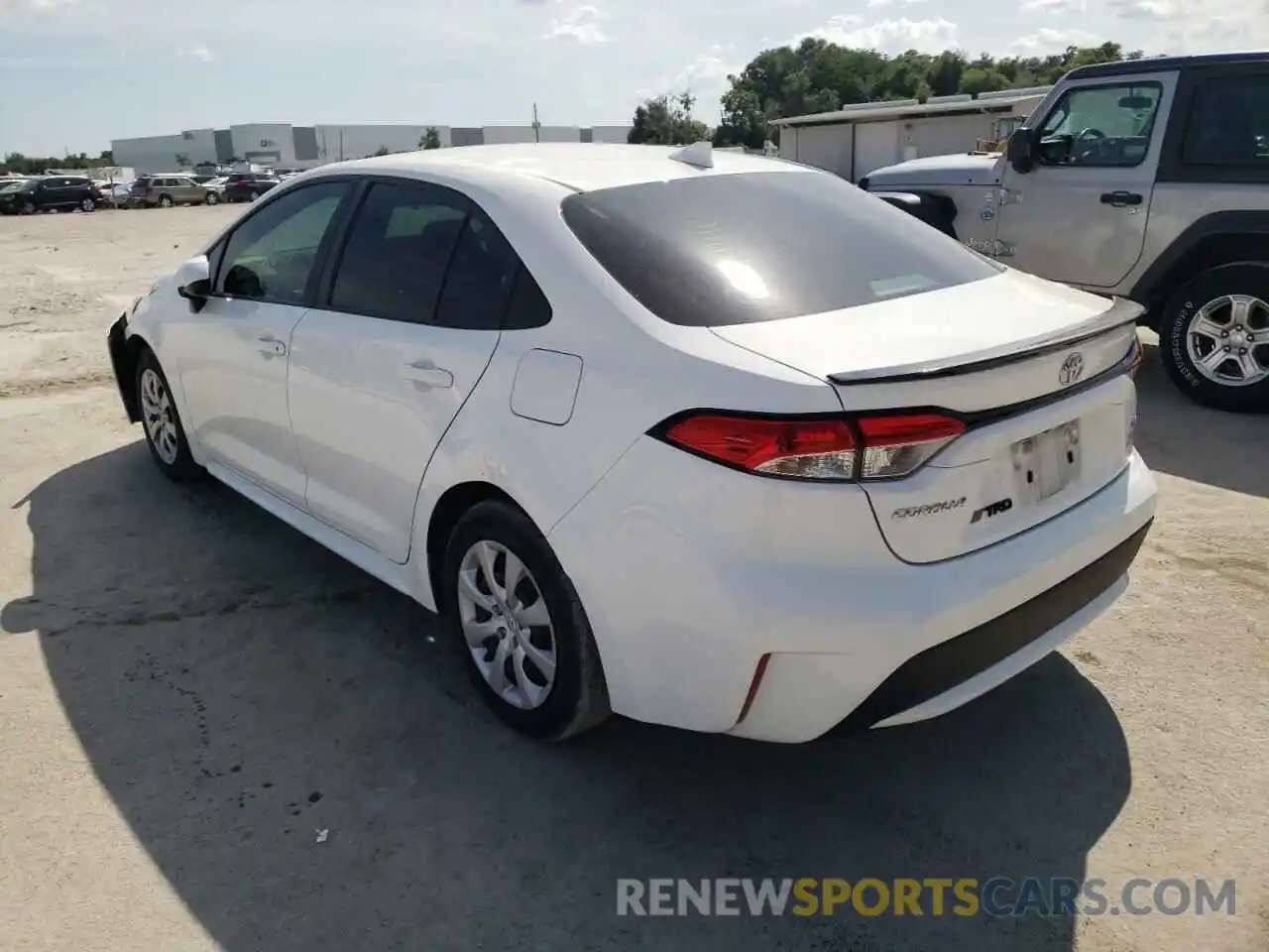 3 Photograph of a damaged car 5YFEPMAE8MP166510 TOYOTA COROLLA 2021