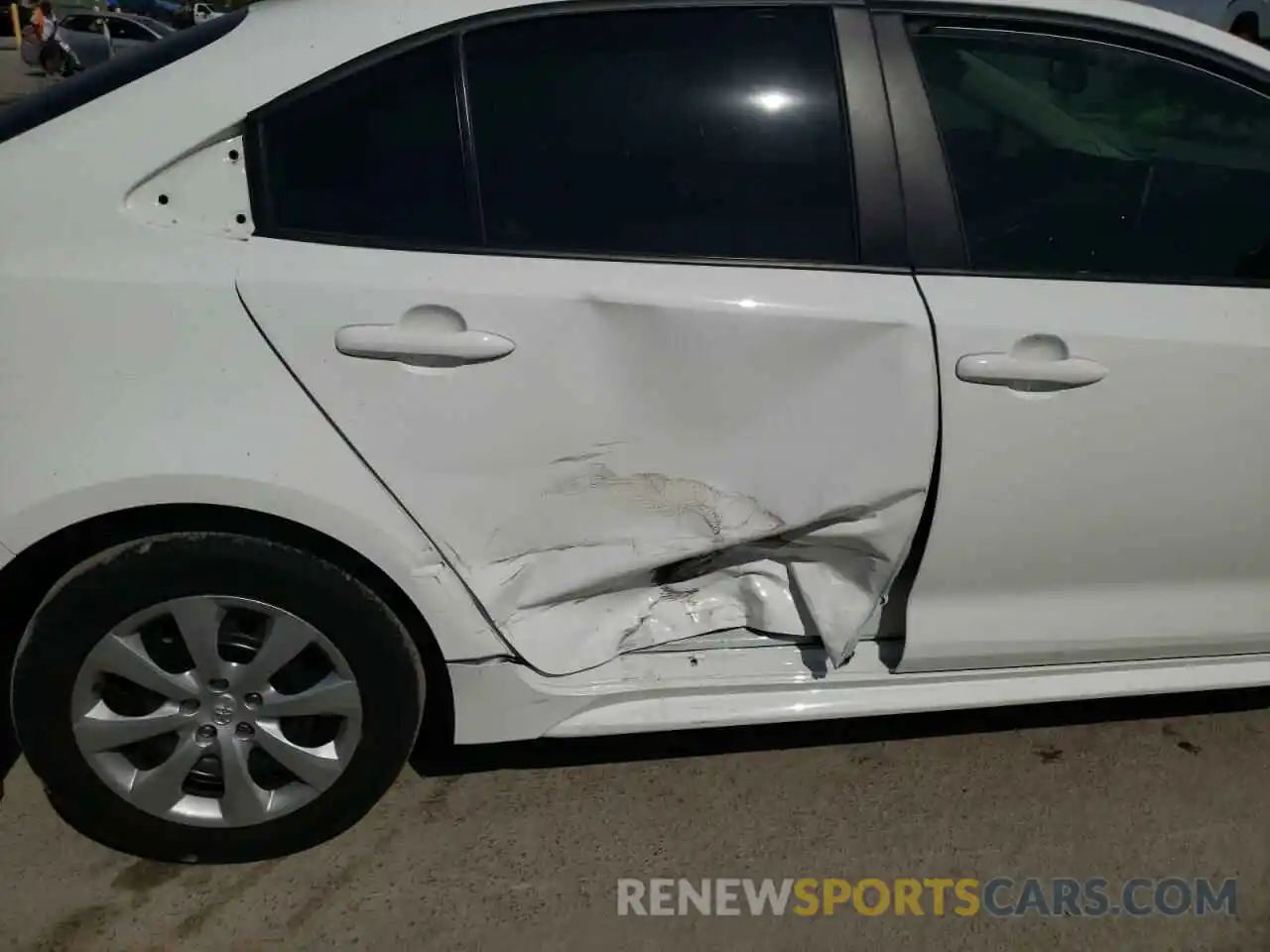 9 Photograph of a damaged car 5YFEPMAE8MP166510 TOYOTA COROLLA 2021