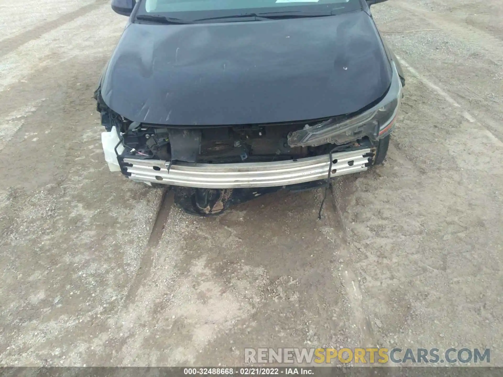 6 Photograph of a damaged car 5YFEPMAE8MP166572 TOYOTA COROLLA 2021