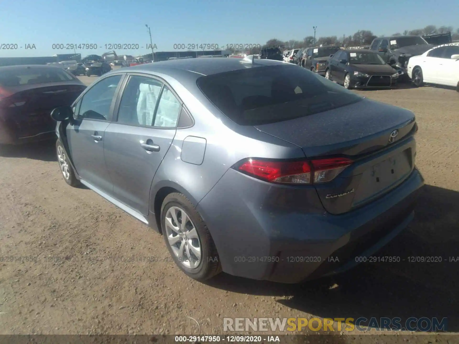 3 Photograph of a damaged car 5YFEPMAE8MP166801 TOYOTA COROLLA 2021