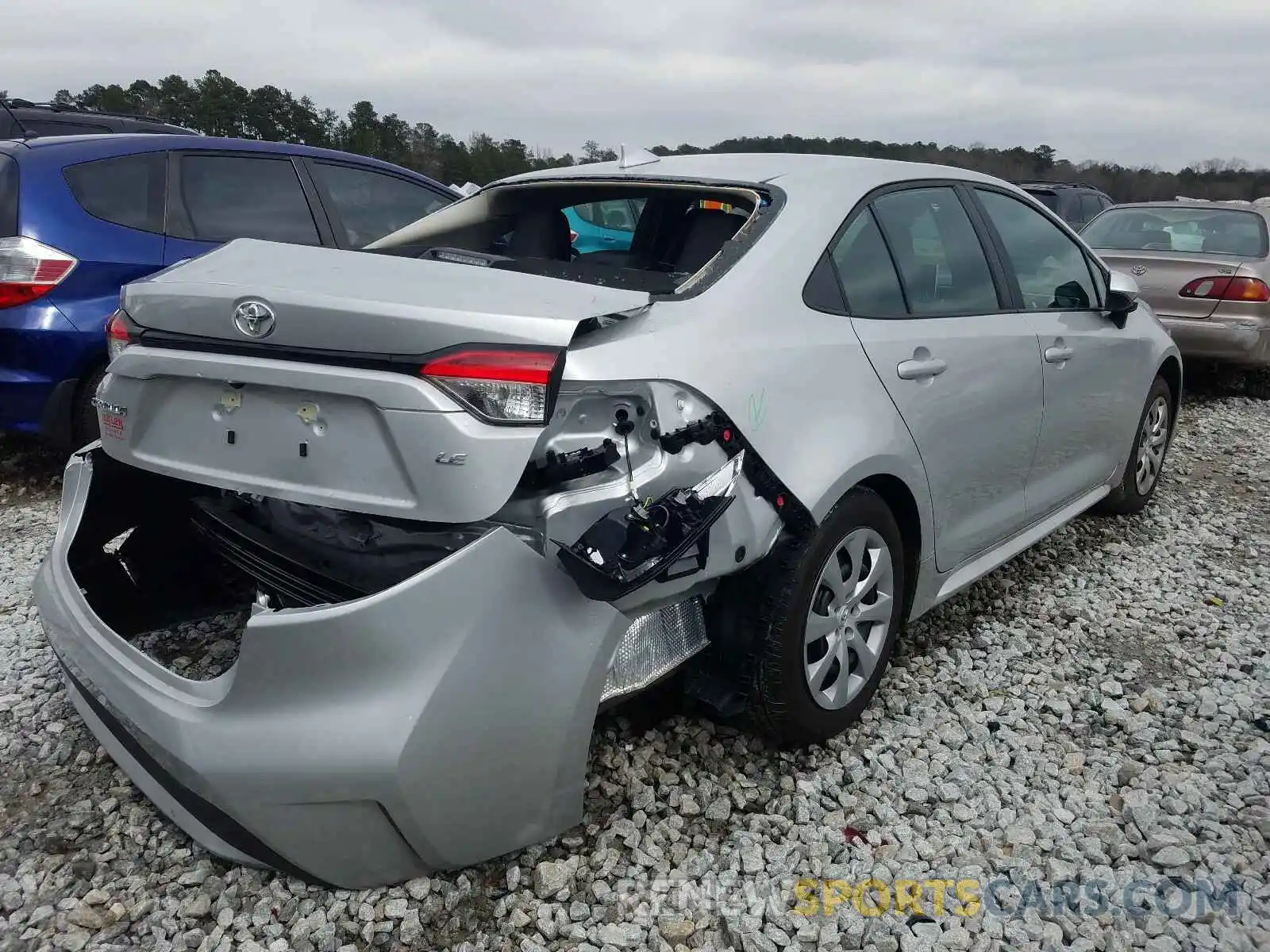 4 Photograph of a damaged car 5YFEPMAE8MP167138 TOYOTA COROLLA 2021