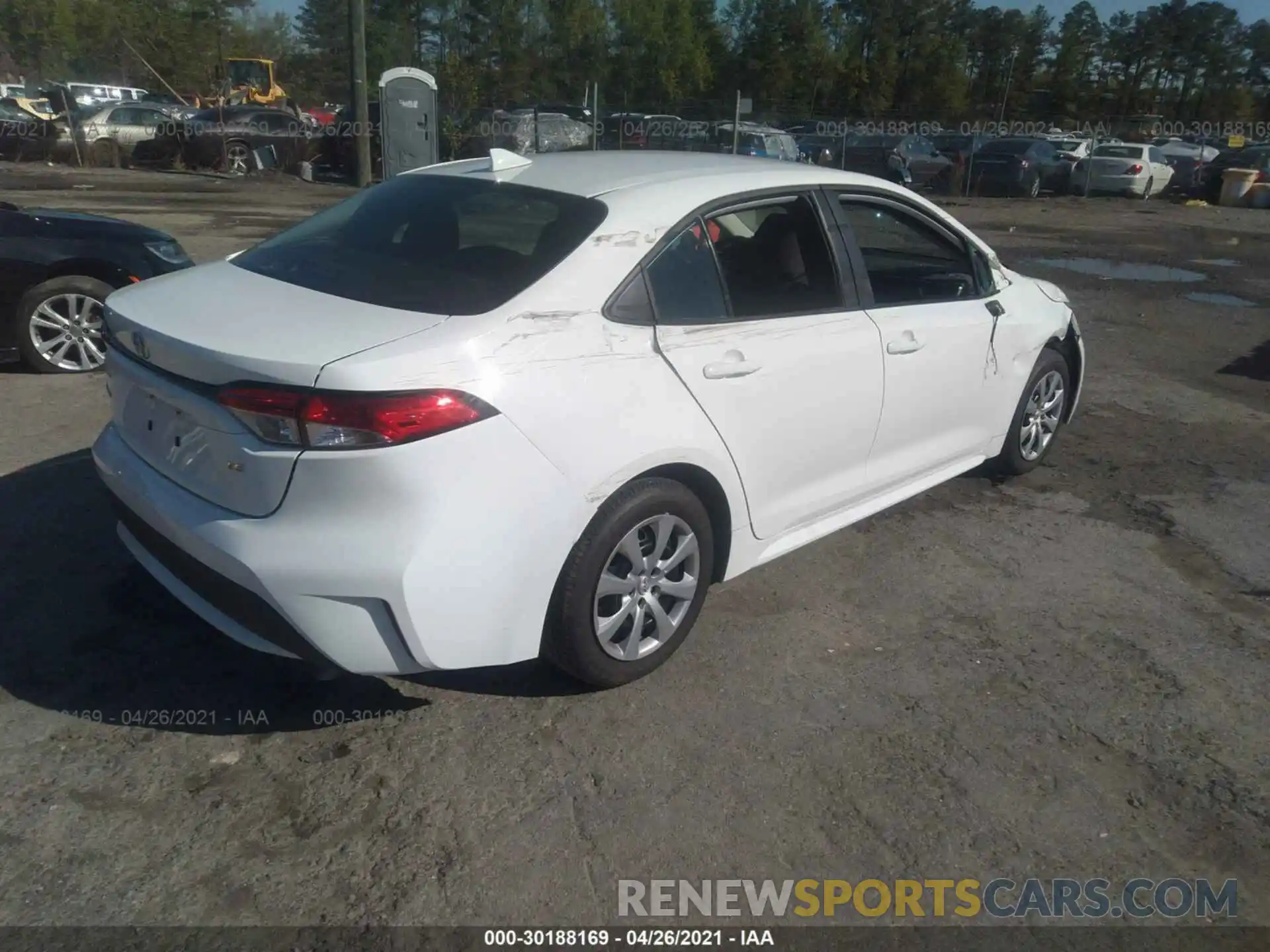 4 Photograph of a damaged car 5YFEPMAE8MP169102 TOYOTA COROLLA 2021