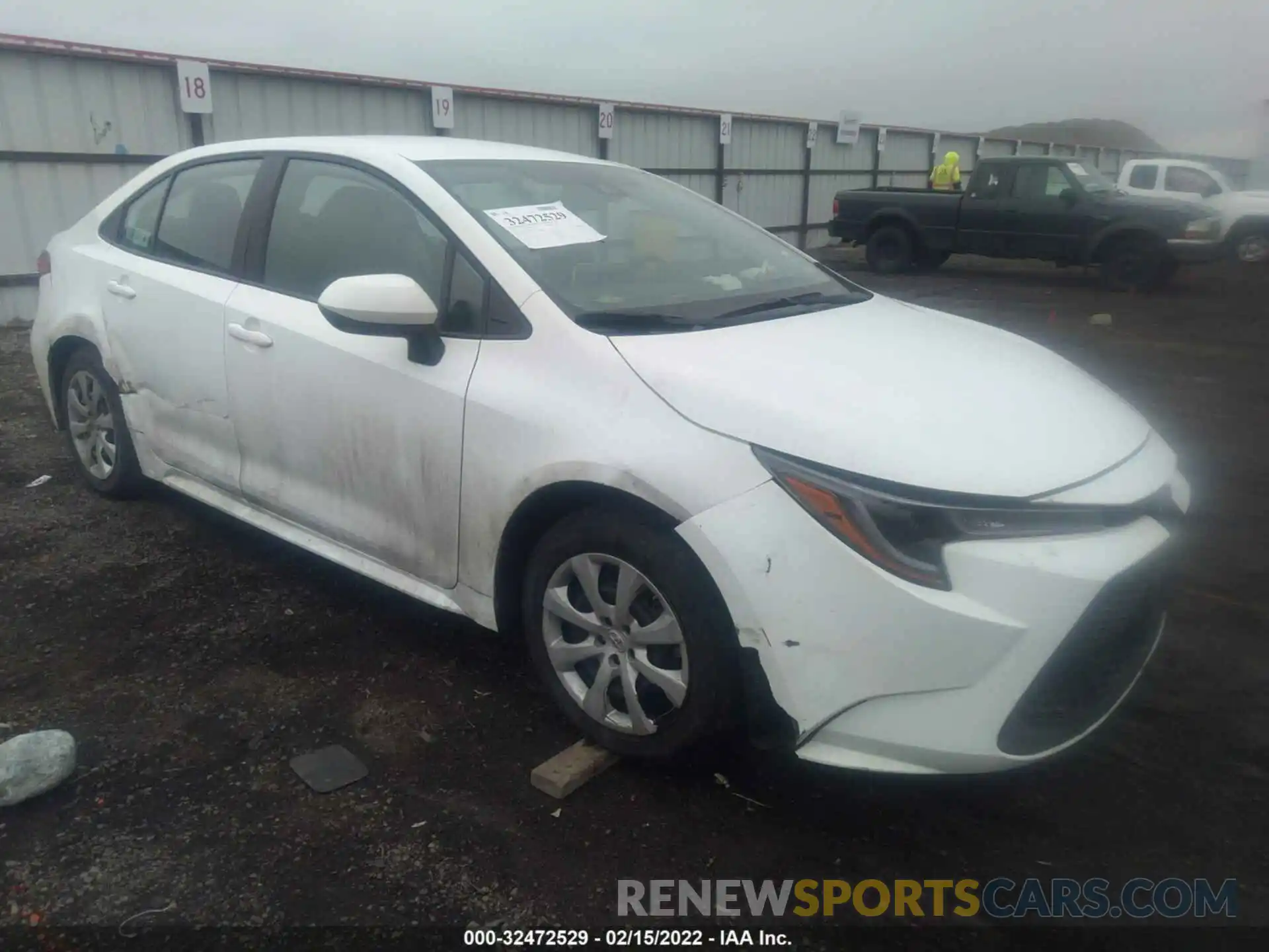 1 Photograph of a damaged car 5YFEPMAE8MP169679 TOYOTA COROLLA 2021