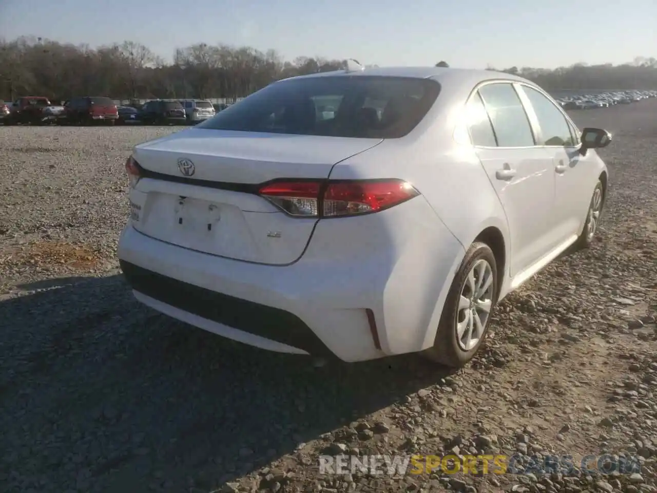 4 Photograph of a damaged car 5YFEPMAE8MP169844 TOYOTA COROLLA 2021