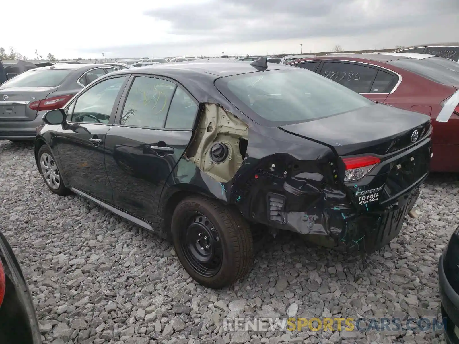 3 Photograph of a damaged car 5YFEPMAE8MP170234 TOYOTA COROLLA 2021