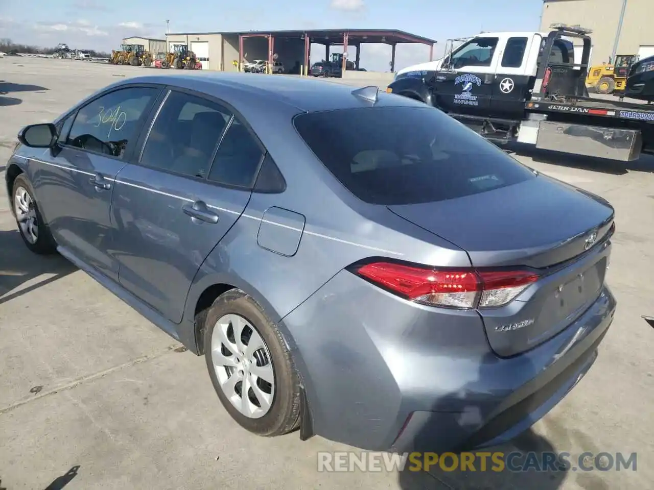 3 Photograph of a damaged car 5YFEPMAE8MP171366 TOYOTA COROLLA 2021