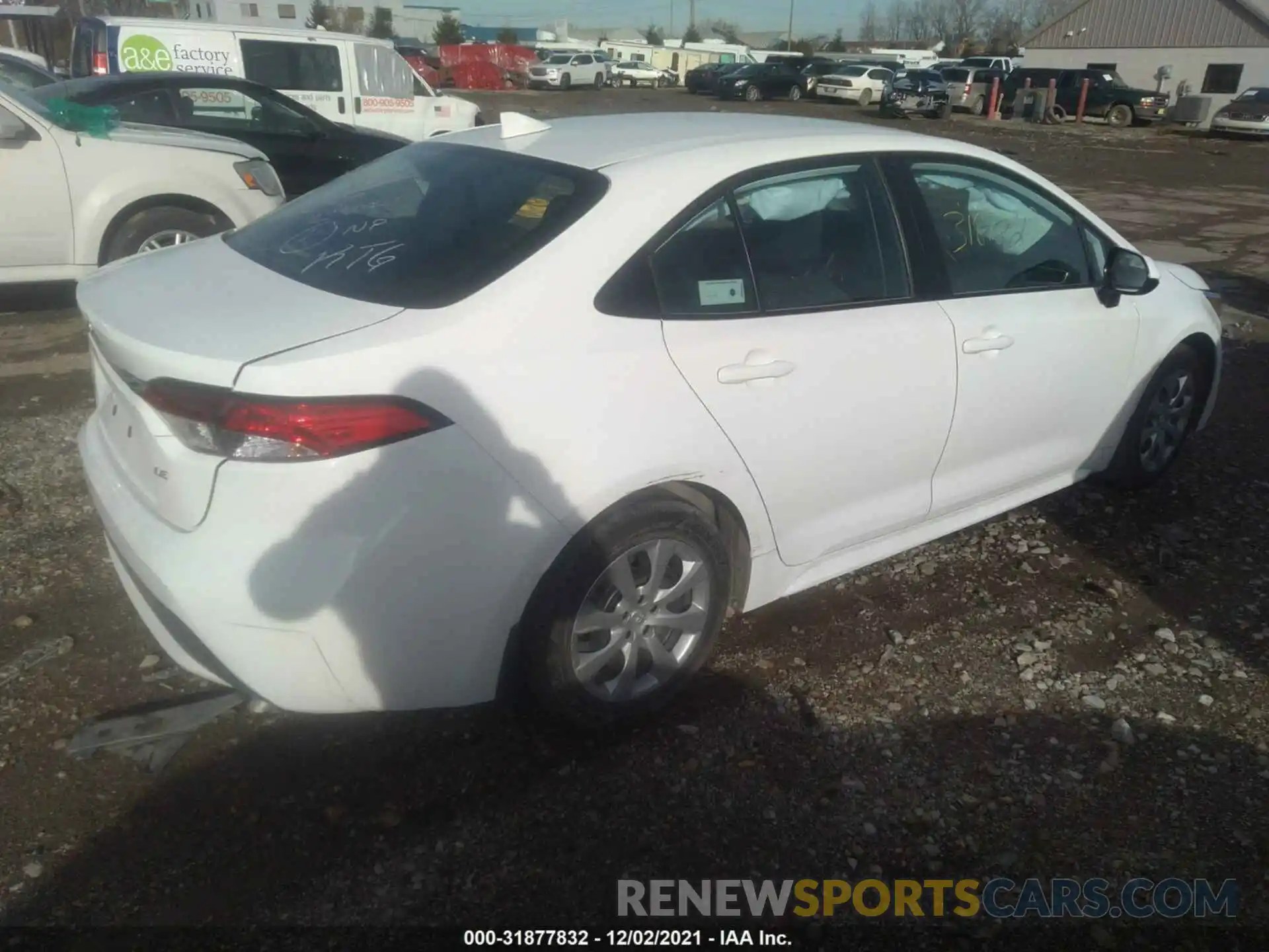 4 Photograph of a damaged car 5YFEPMAE8MP171884 TOYOTA COROLLA 2021