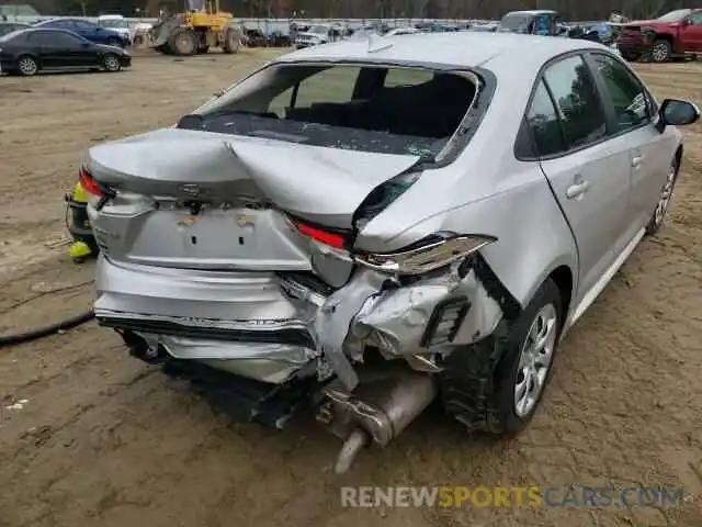 4 Photograph of a damaged car 5YFEPMAE8MP172016 TOYOTA COROLLA 2021