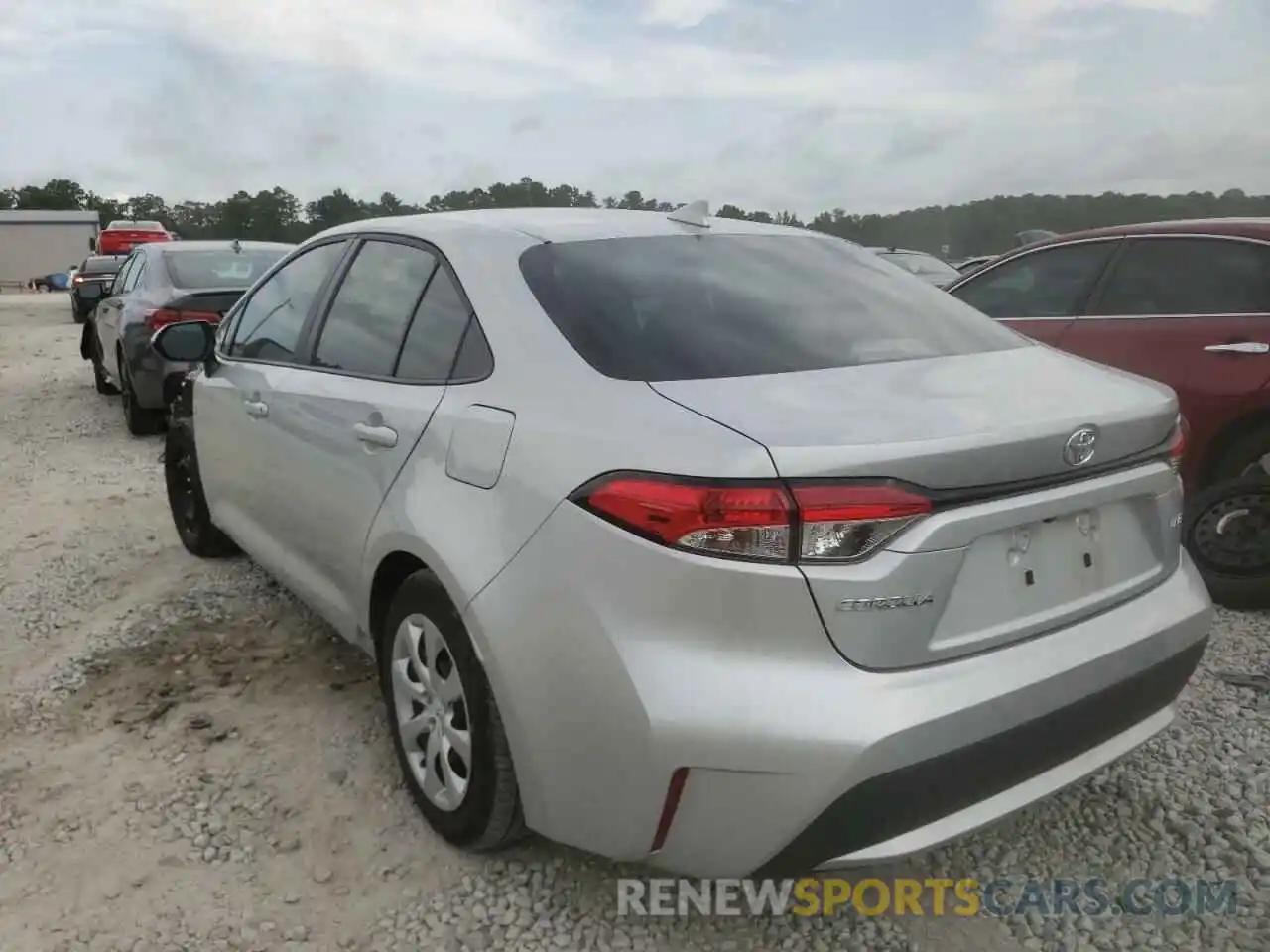 3 Photograph of a damaged car 5YFEPMAE8MP172257 TOYOTA COROLLA 2021